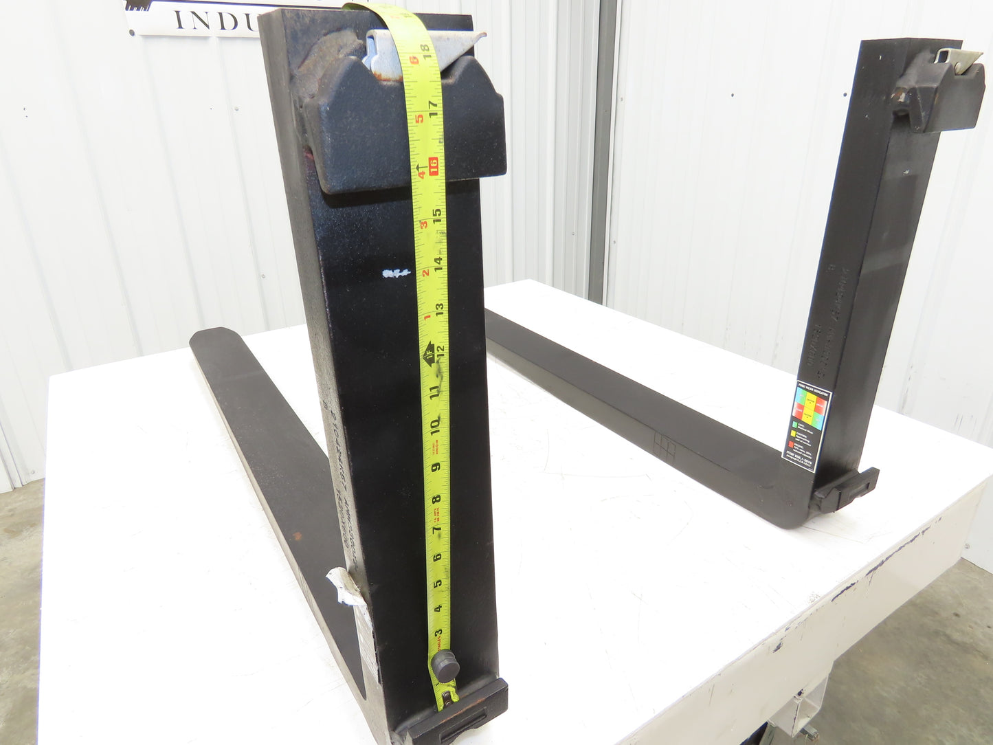 AMH3300X24 4x42" Class 2 Steel Forklift Forks 16" Carriage 1-Pair 1520X600