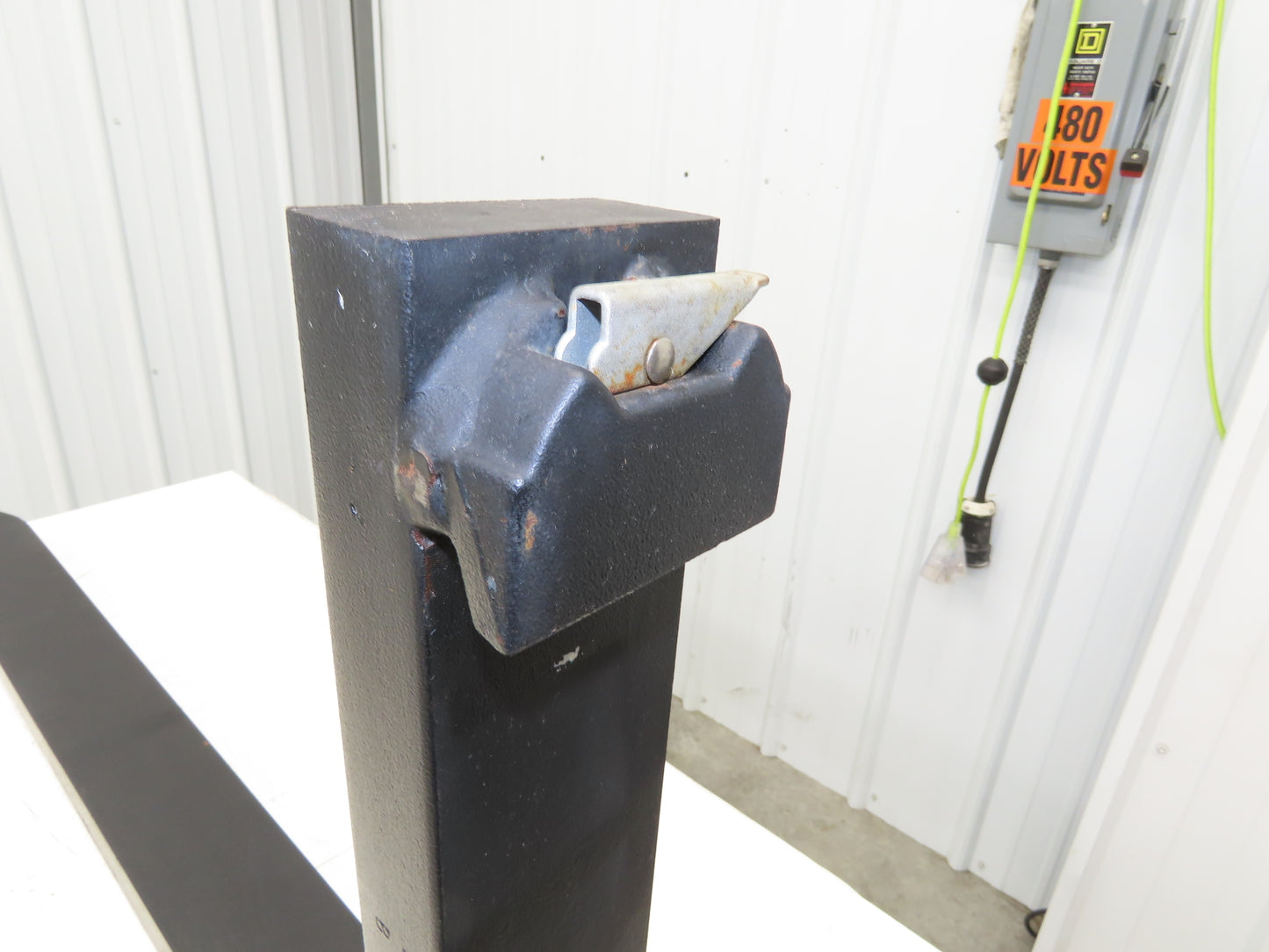 AMH3300X24 4x42" Class 2 Steel Forklift Forks 16" Carriage 1-Pair 1520X600