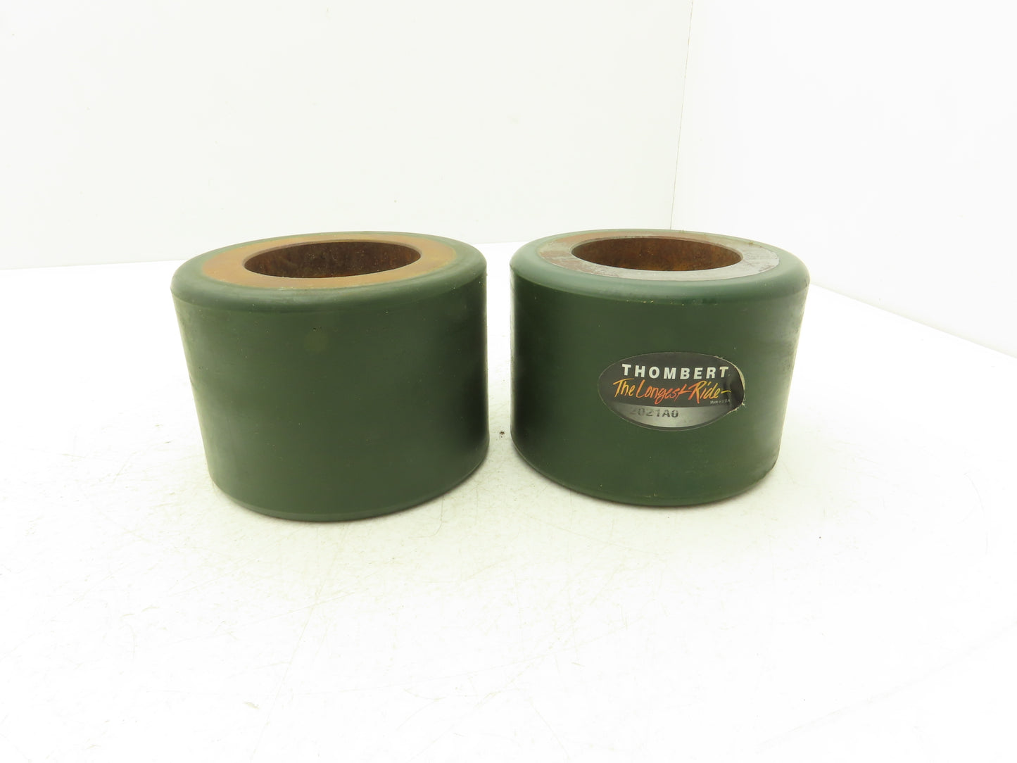 Raymond 313687-001 Industrial Wheel Resilient Solid 5x3.62" T111B Lot of 2