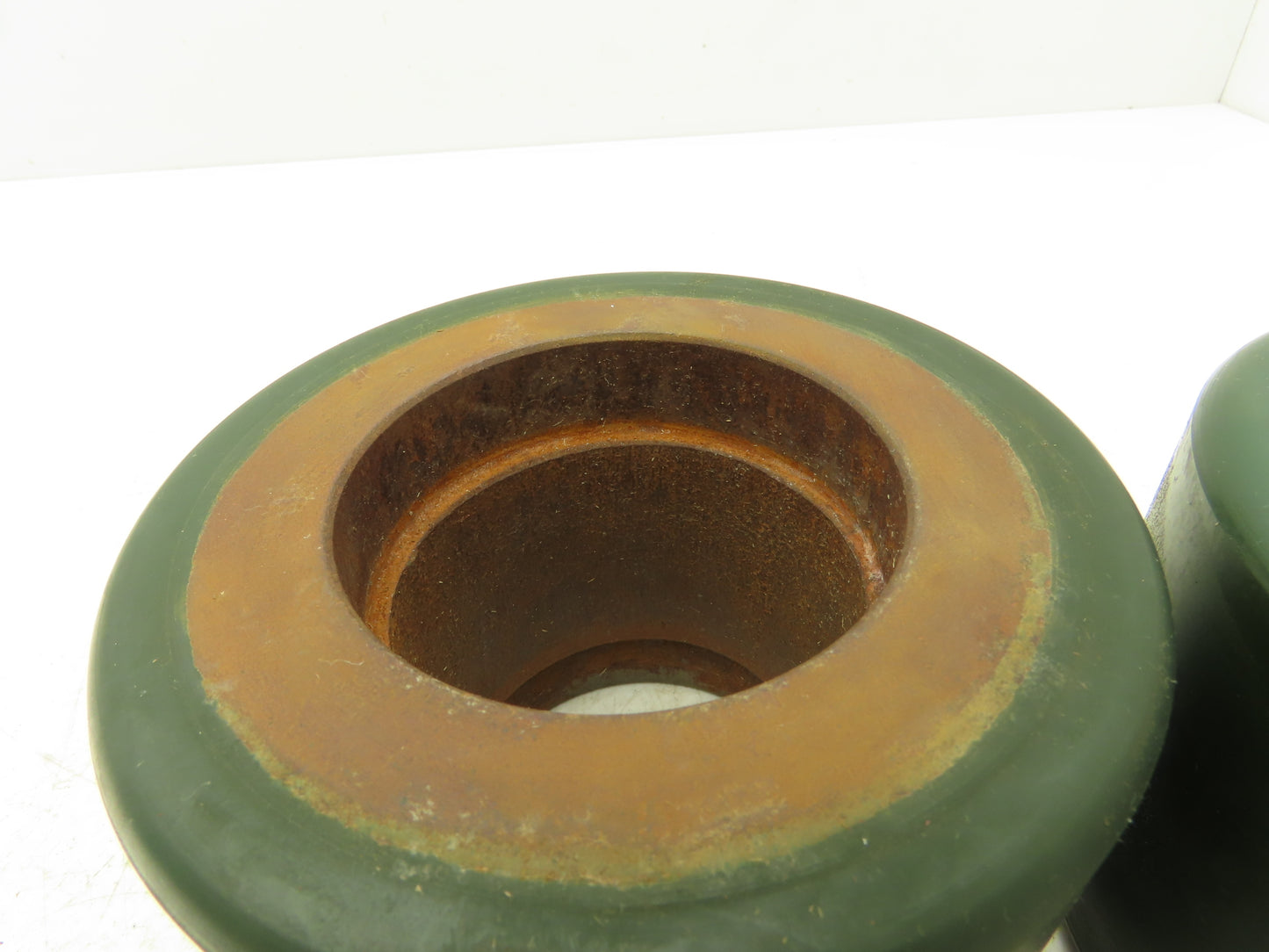 Raymond 313687-001 Industrial Wheel Resilient Solid 5x3.62" T111B Lot of 2