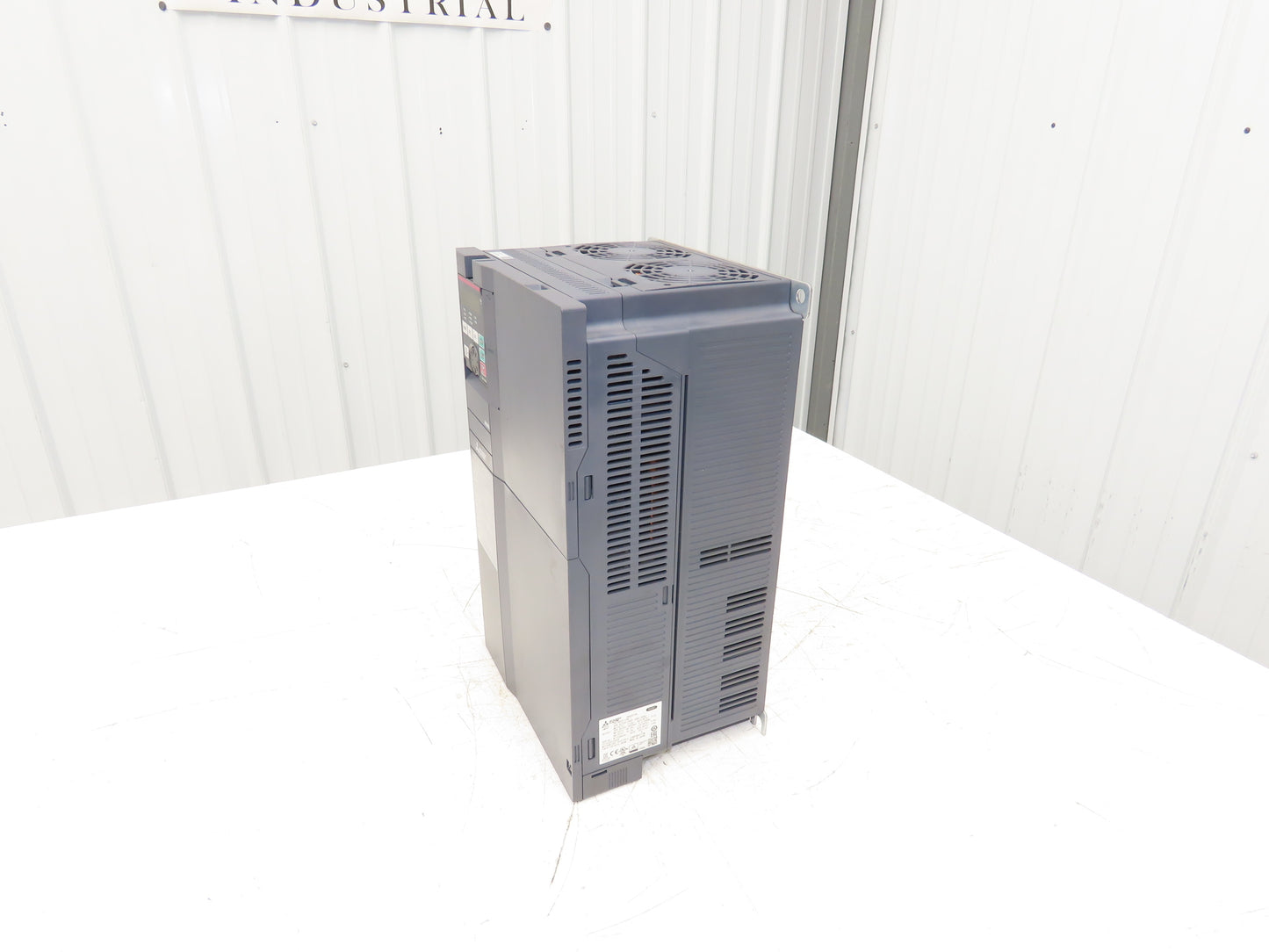 Mitsubishi Electric FRA82022K1 AC VFD Inverter Drive 3PH 200-240V 90A 22Kw 30Hp