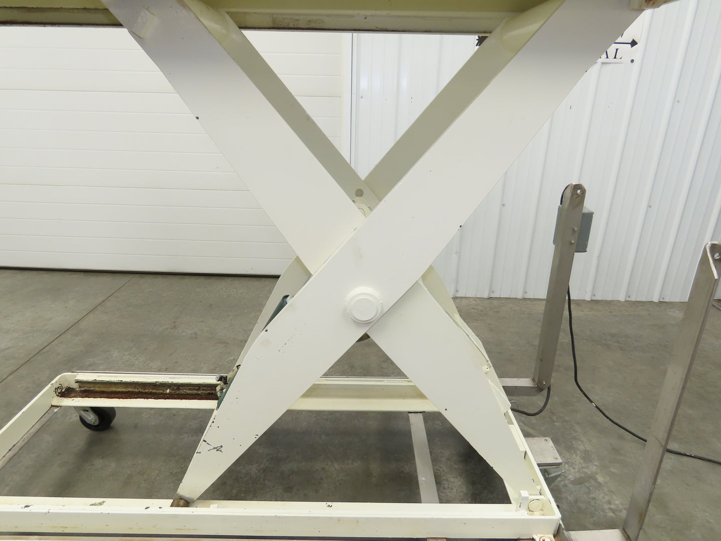 Southworth LS2-48 2000LB Scissor Electric Lift Table 48" Travel 72x30" Top 120V