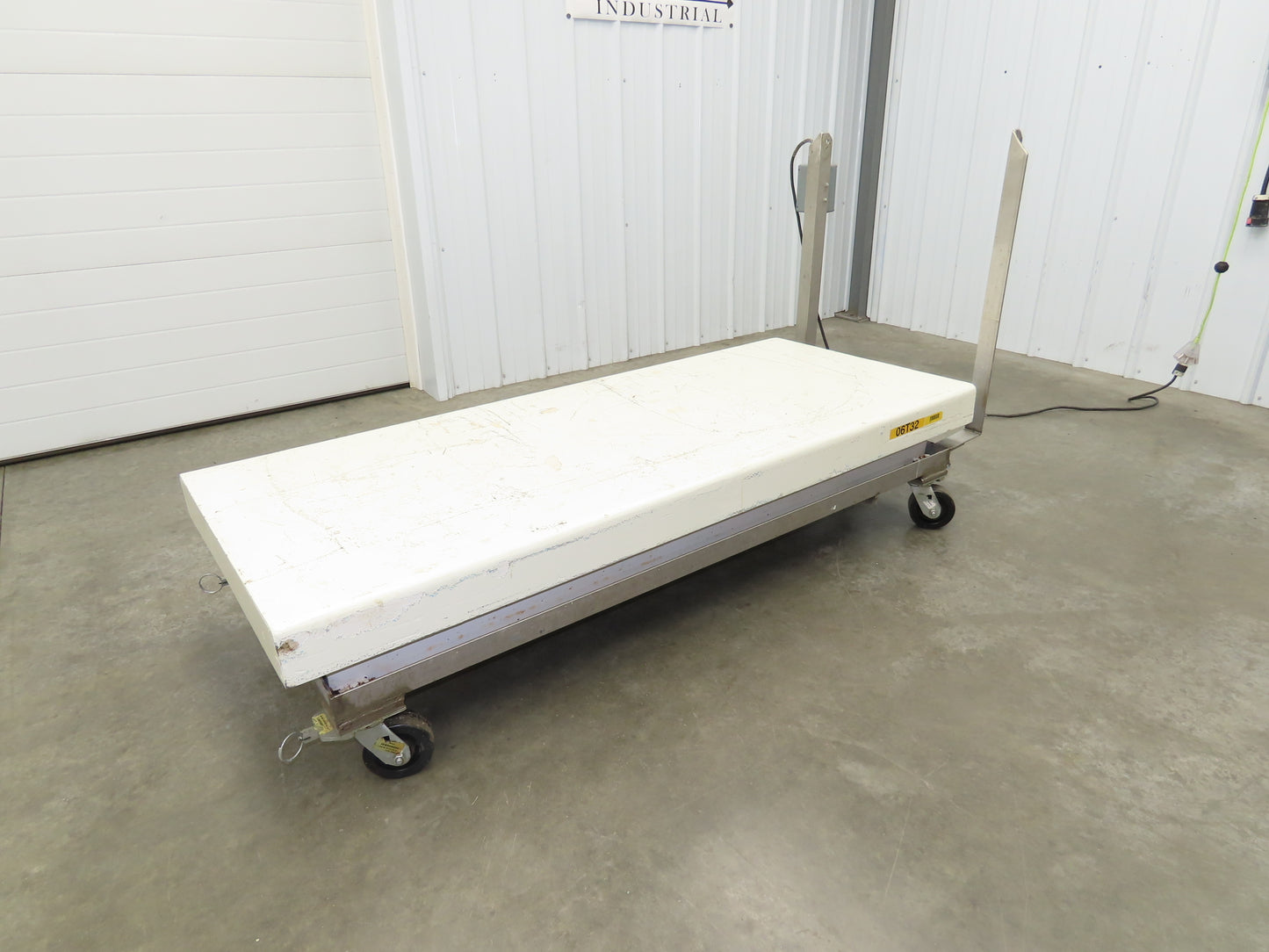 Southworth LS2-48 2000LB Scissor Electric Lift Table 48" Travel 72x30" Top 120V