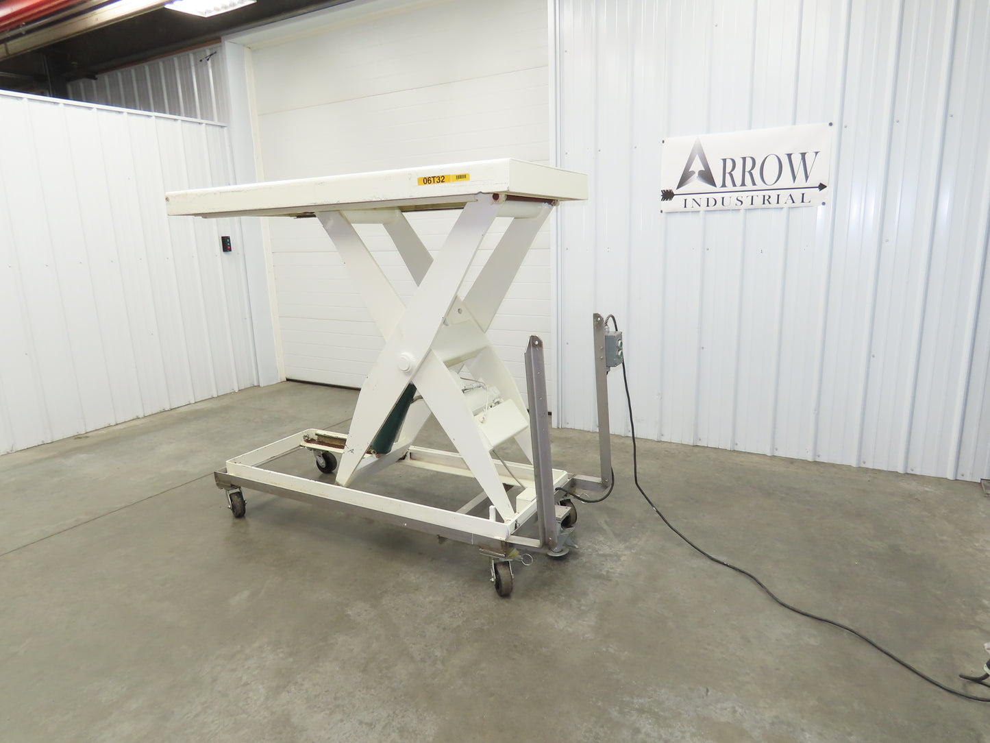 Southworth LS2-48 2000LB Scissor Electric Lift Table 48" Travel 72x30" Top 120V