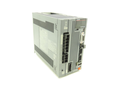 Mitsubishi MR-J4-350B AC Servo Drive 3.5kW 200-240V 3Ph MELSERVO J4