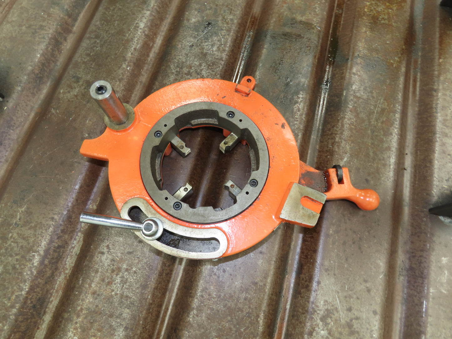 Bolton Tool Z1T-R411 Pipe/Bolt Threader 1/2"-4" Pipe 1.2 Hp 120V RPM 12/28 60Hz