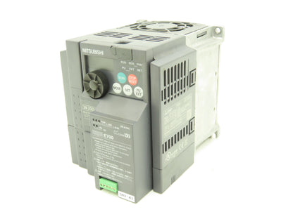 Mitsubishi FR-A7NC AC Servo Drive 2.2kW 3Hp 200-240V 3Ph w/CC-Link Module