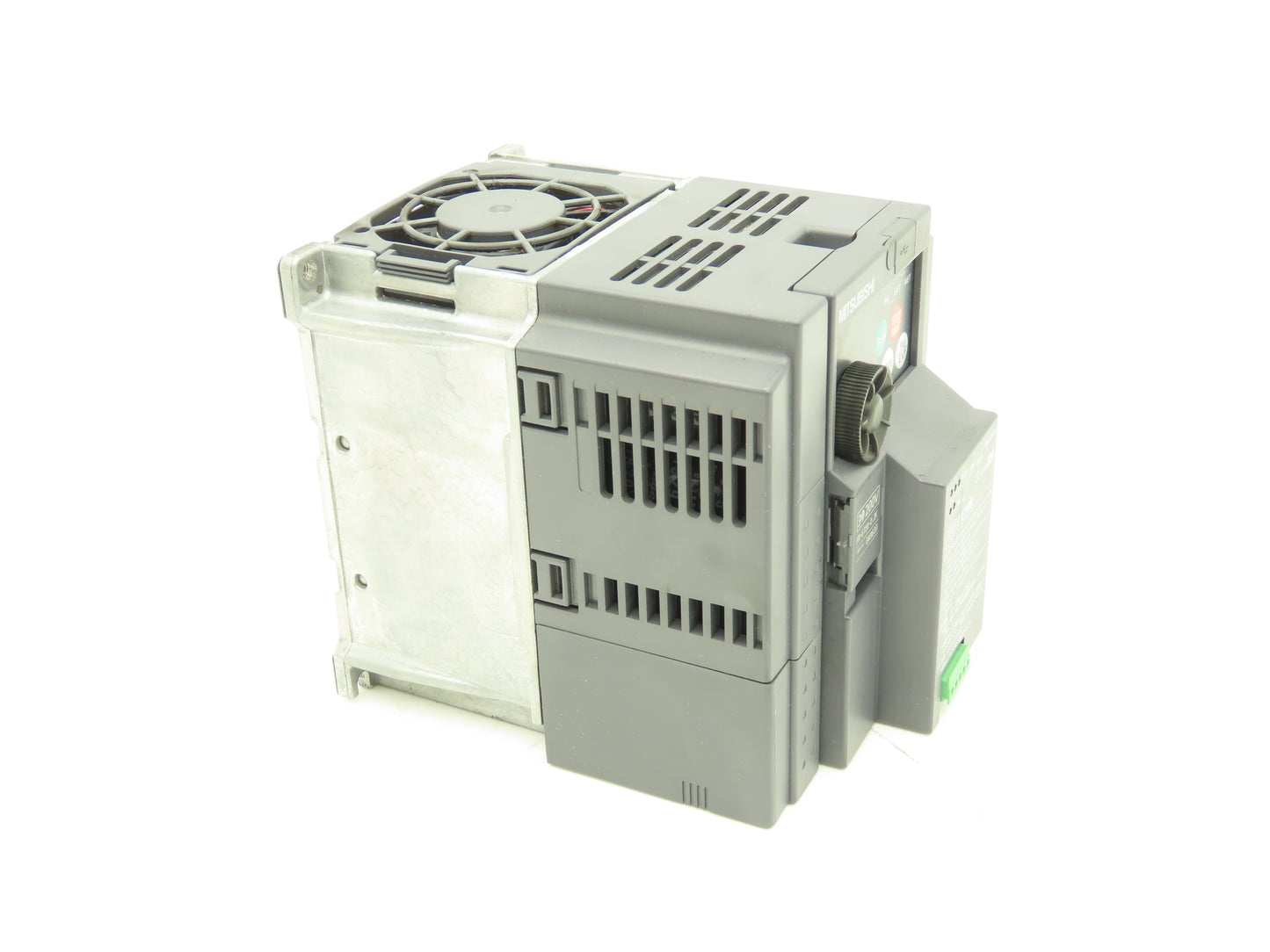 Mitsubishi FR-A7NC AC Servo Drive 2.2kW 3Hp 200-240V 3Ph w/CC-Link Module