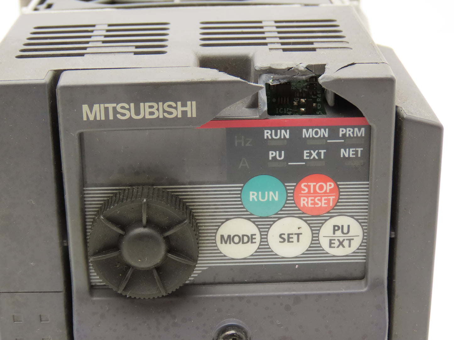 Mitsubishi Electric FR-D720-1.5K AC Servo Inverter Drive 1.5kW 2Hp 200-240V 3Ph