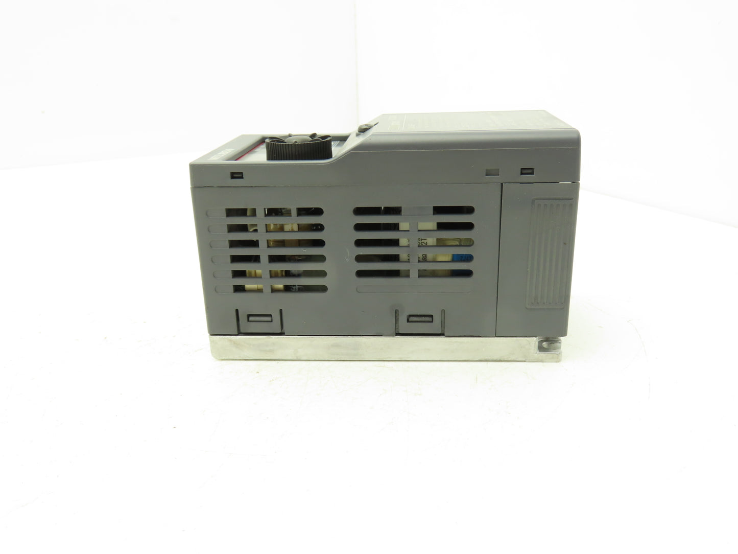 Mitsubishi FR-E720-0.2K AC Servo Drive 0.2kW 1/4Hp 200-240V 3Ph w/CC-Link Module