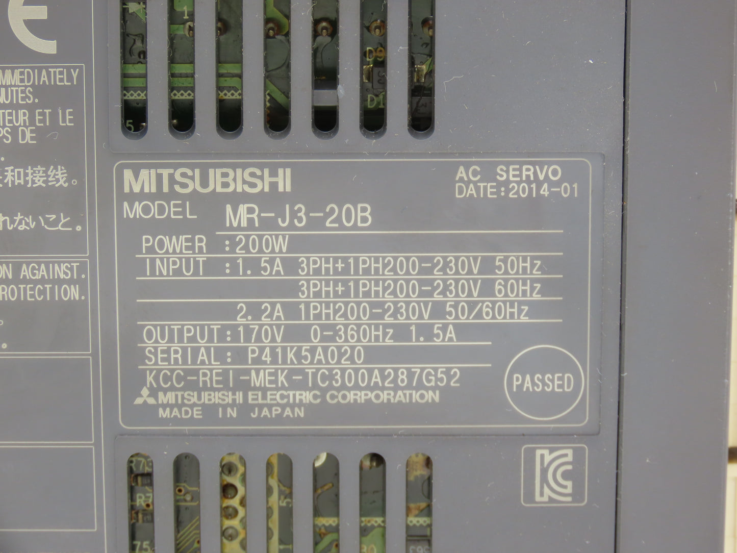 Mitsubishi MRJ320B AC Servo Inverter Drive 0.2kW 200-240V 3Ph MELSERVO Lot of 3