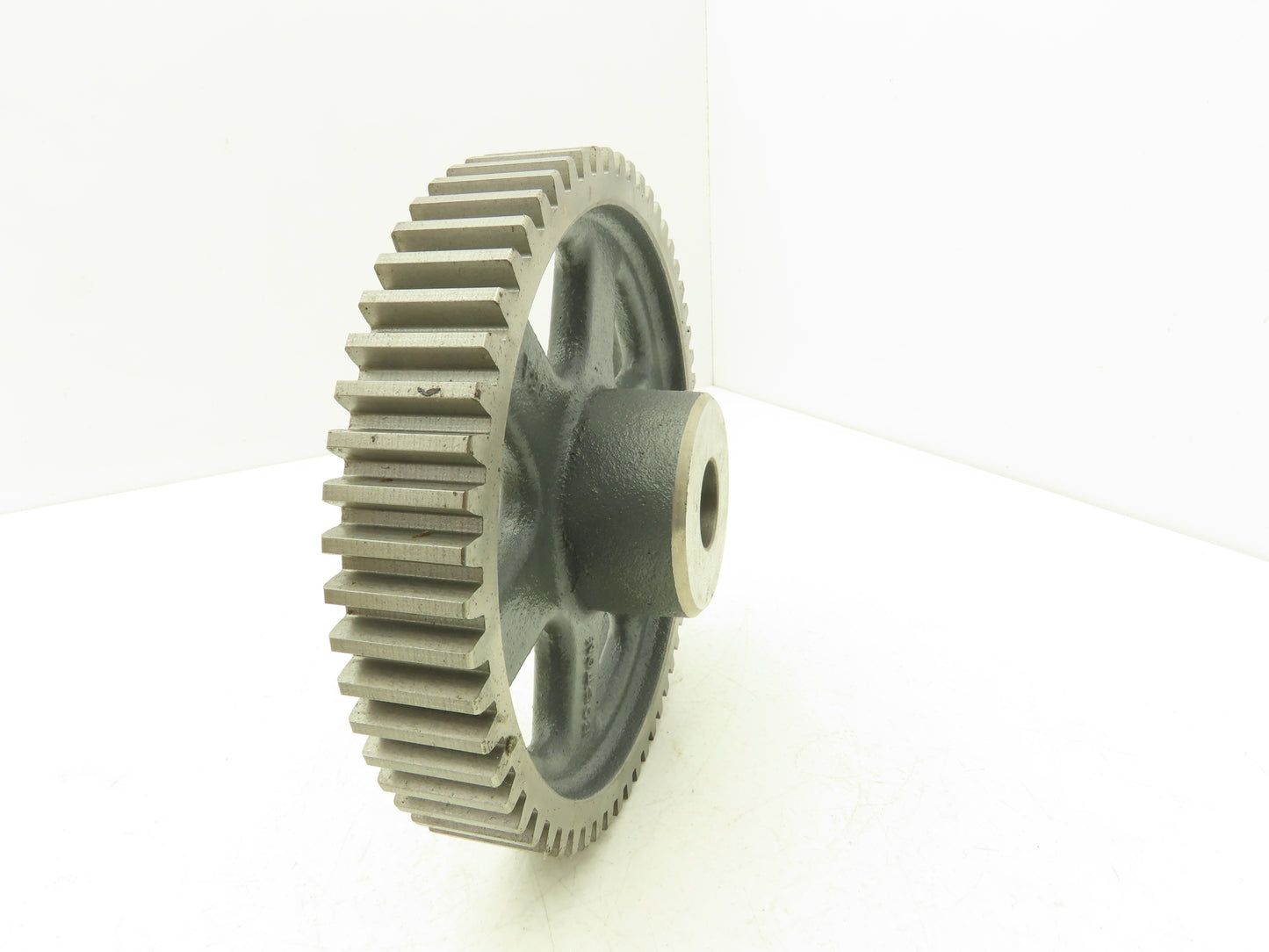Boston Gear 10390 NH60 Spur Gear 60-Tooth 7.5" OD 1.25" W 1" Smooth Bore