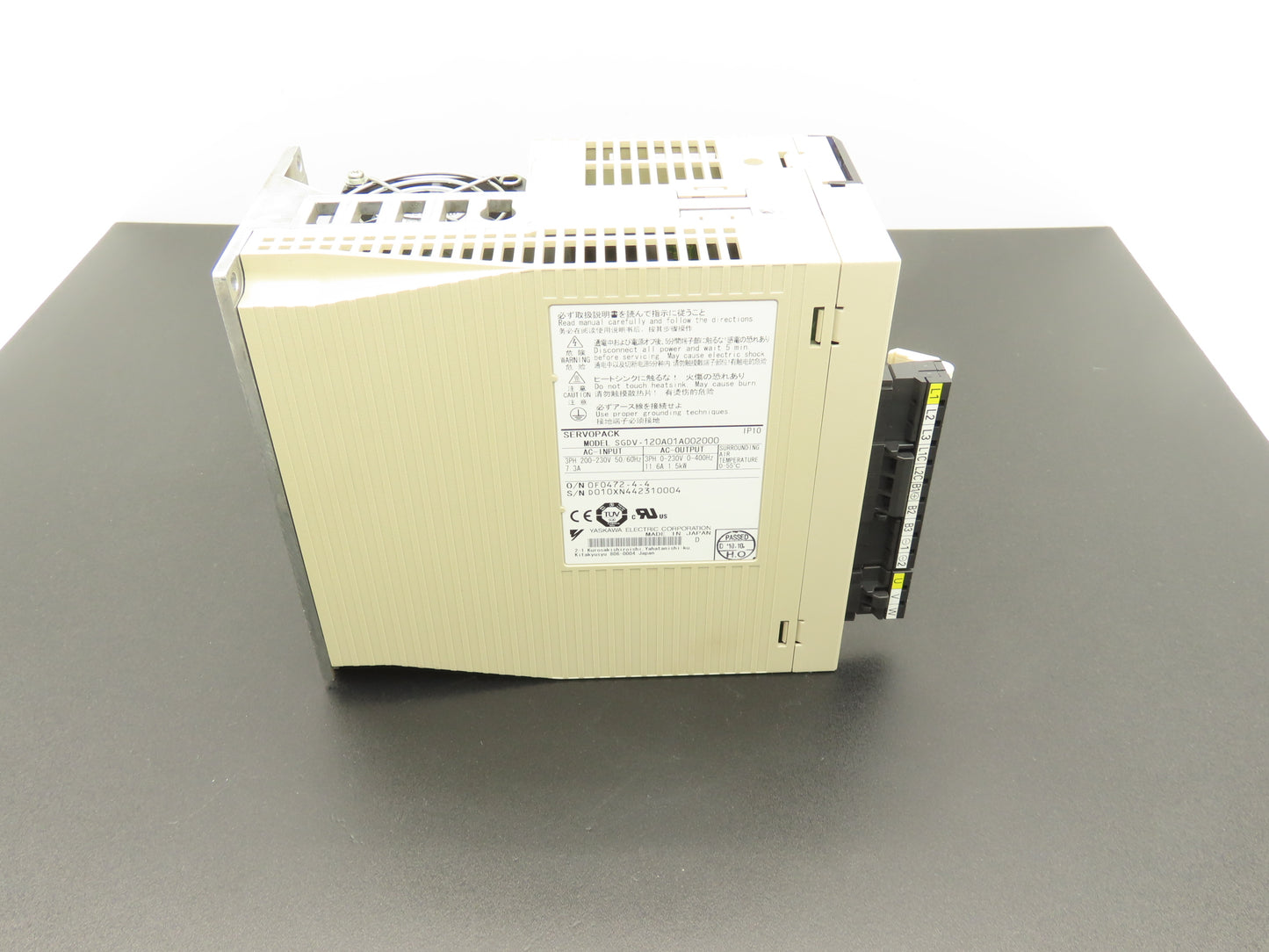 Yaskawa SGDV-120A01A SERVOPACK Drive Controller Module 200-230V 3Ph 1.5kW