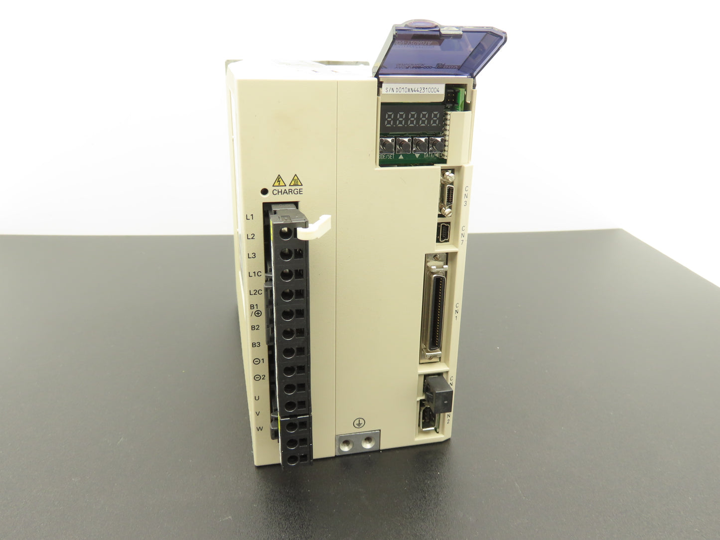 Yaskawa SGDV-120A01A SERVOPACK Drive Controller Module 200-230V 3Ph 1.5kW