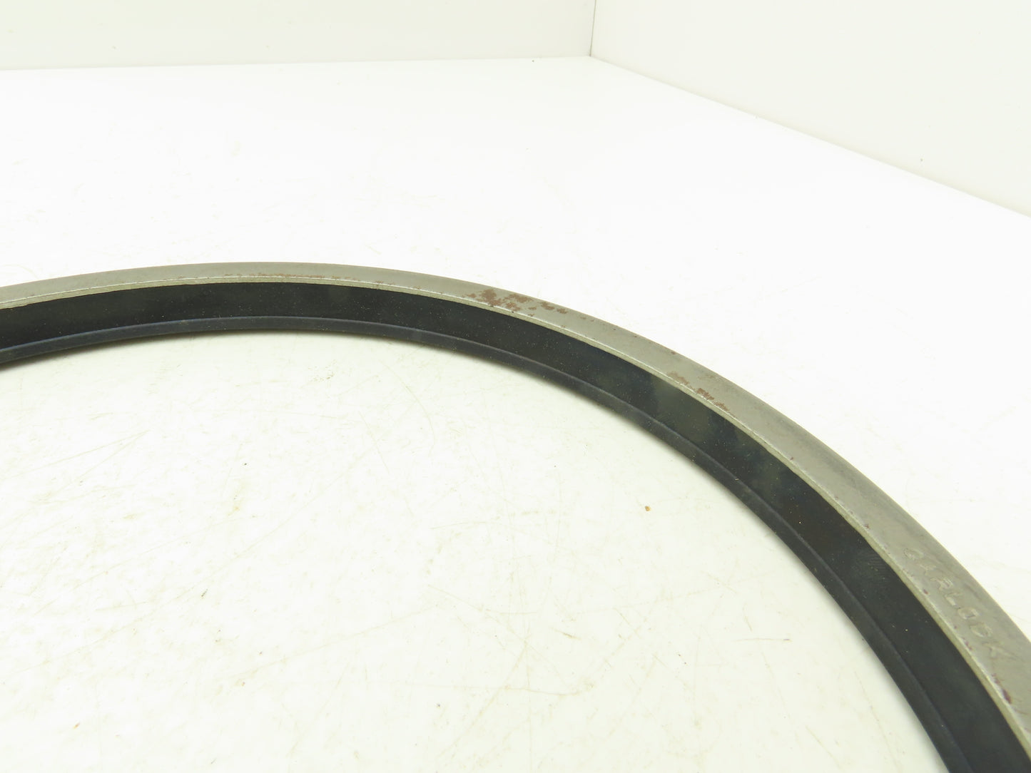 Garlock 21086-4503 Mill Right Oil Seal Klozure 9" ID 10" OD 0.625 Width