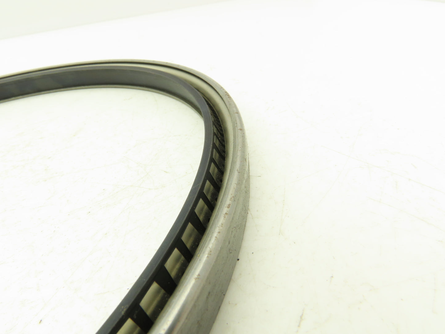 Garlock 21086-4503 Mill Right Oil Seal Klozure 9" ID 10" OD 0.625 Width