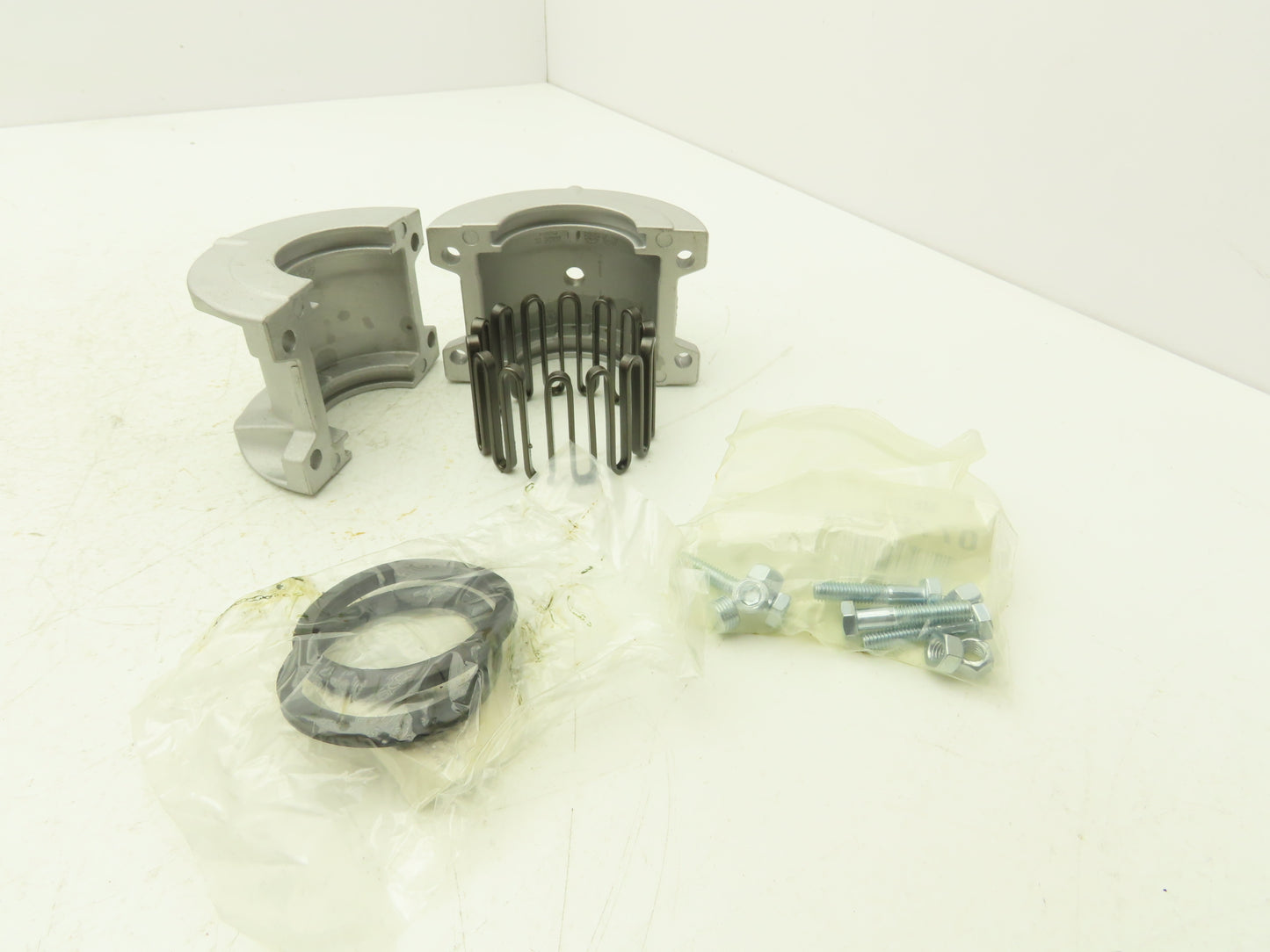 Rexnord 1030T10 Falk Steelflex 1030T10 Grid Coupling Cover Assembly Lot of 2