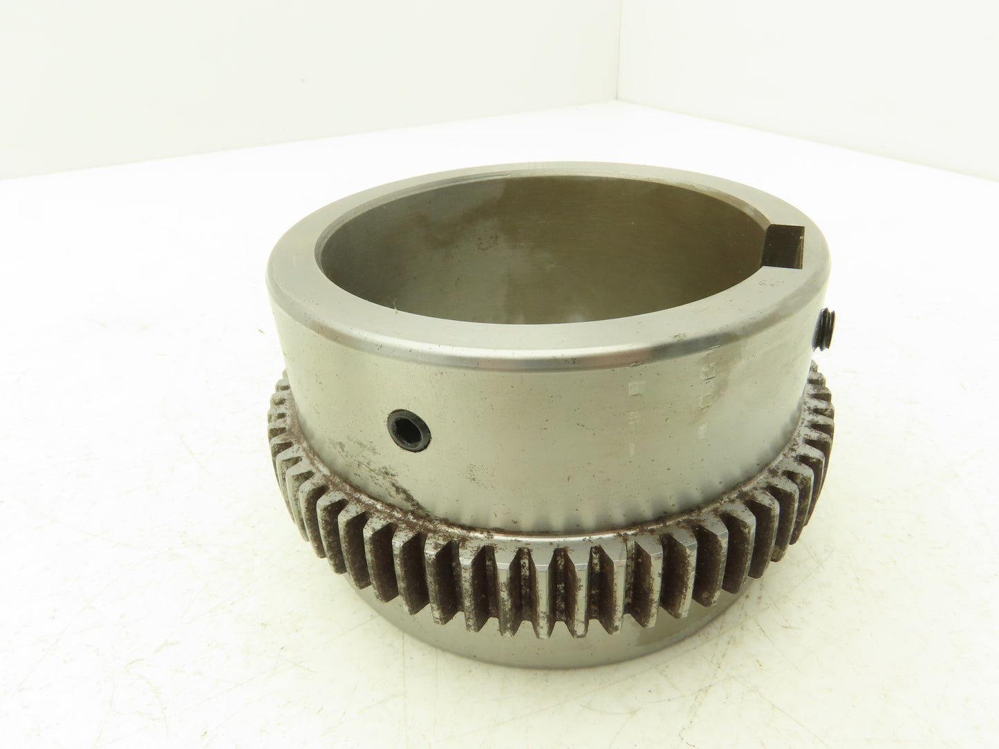 Ameridrives F/C202.5 073560-000 Hub 3-15/16" Bore 1" Keyway