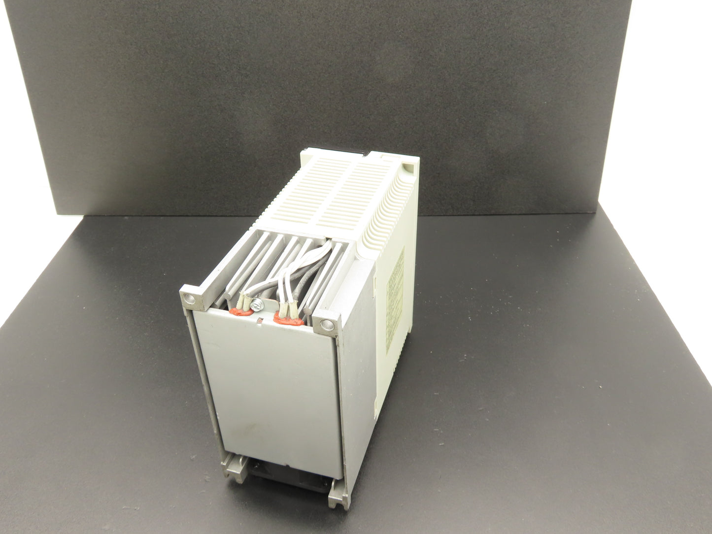Mitsubishi MR-J2S-200B AC Servo Drive 2kW 200-240V 3Ph MELSERVO J2
