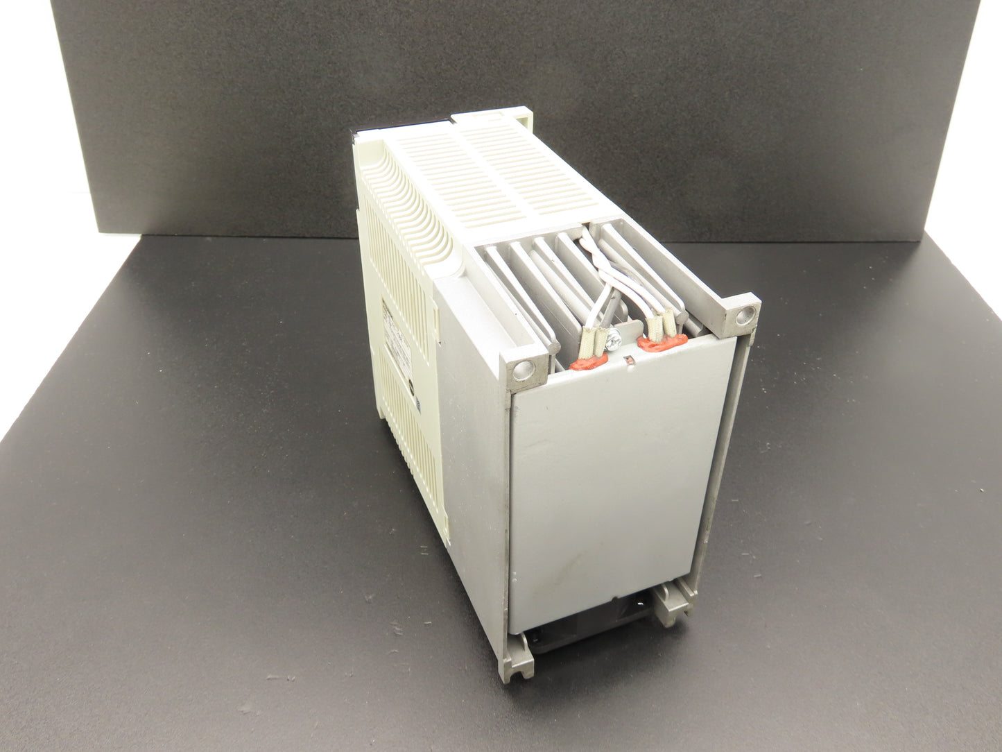 Mitsubishi MR-J2S-200B AC Servo Drive 2kW 200-240V 3Ph MELSERVO J2