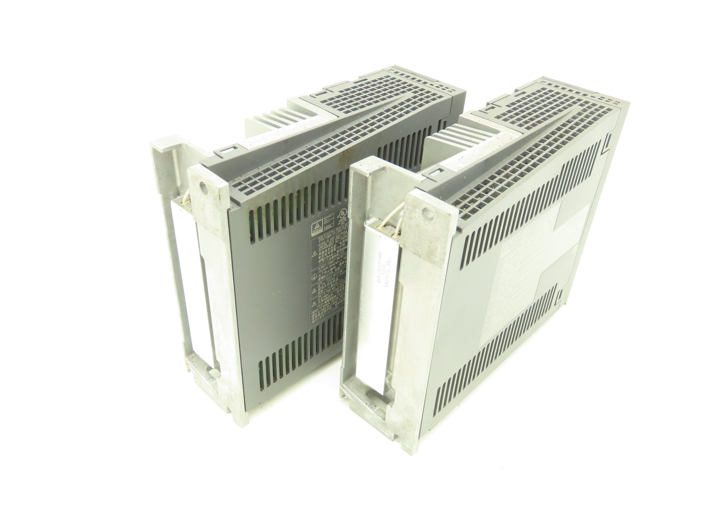 Mitsubishi MR-J3-100B AC Servo Inverter Drive 1kW 200-240V 3Ph MELSERVO Lot of 2