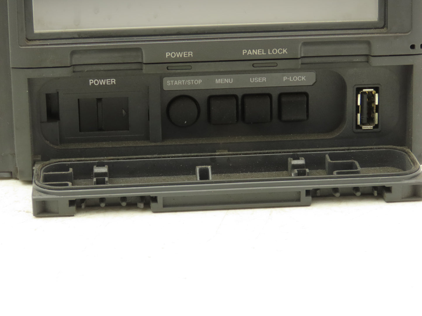 Keyence TR-H500 Operator Control Panel Temp & Data Logger 24VDC Input LCD Screen