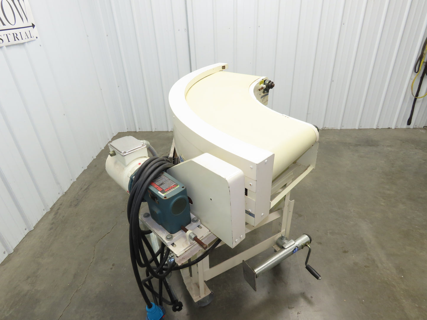 Jantec PTM 90 Deg Curve Portable Conveyor 16" Belt 480V 3PH Variable Speed 45FPM