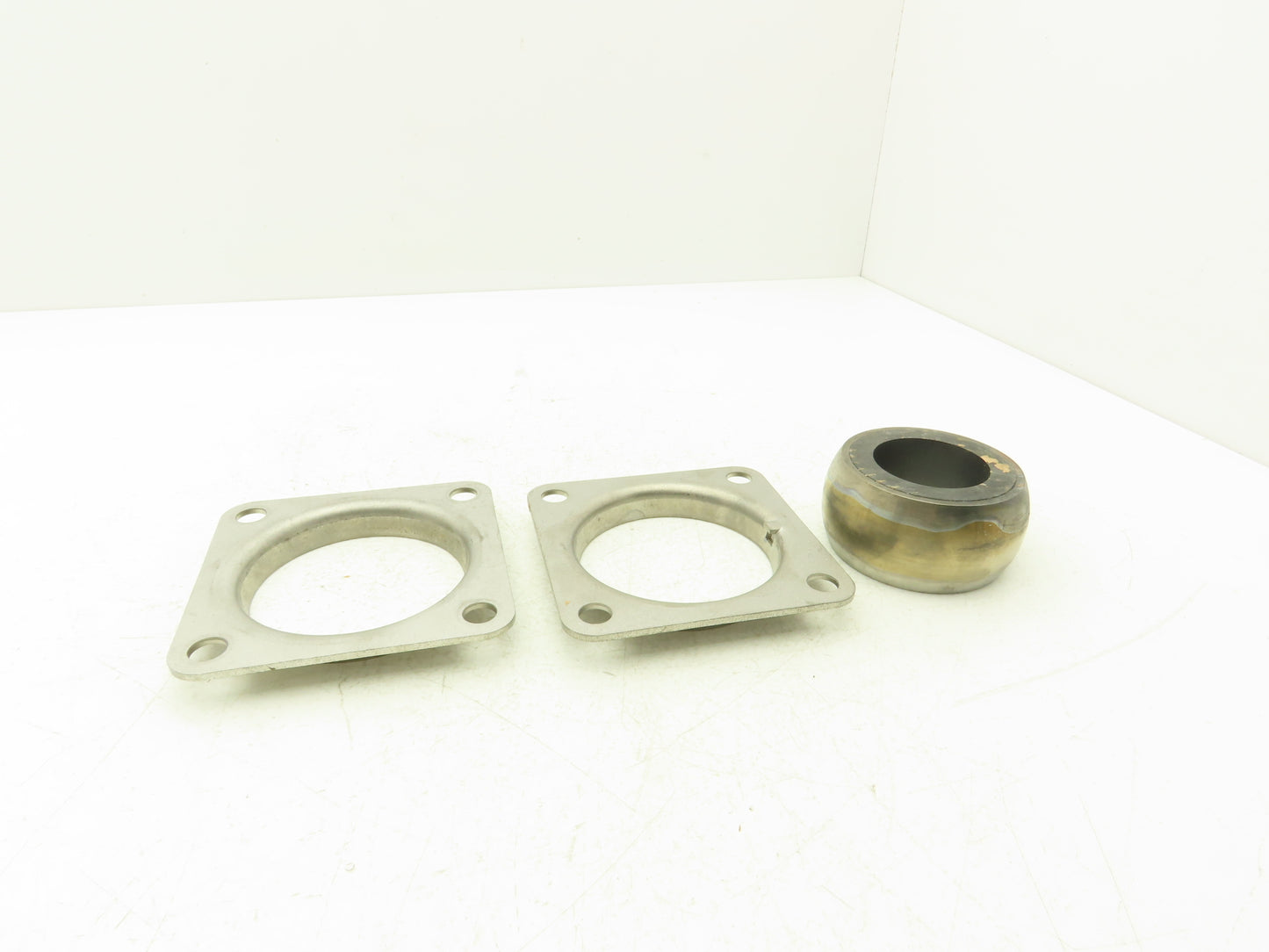 Metallized Carbon 600-2 Carbon Flange Bearing 2.158" Bore 1-7/8" LTB  SS Flange