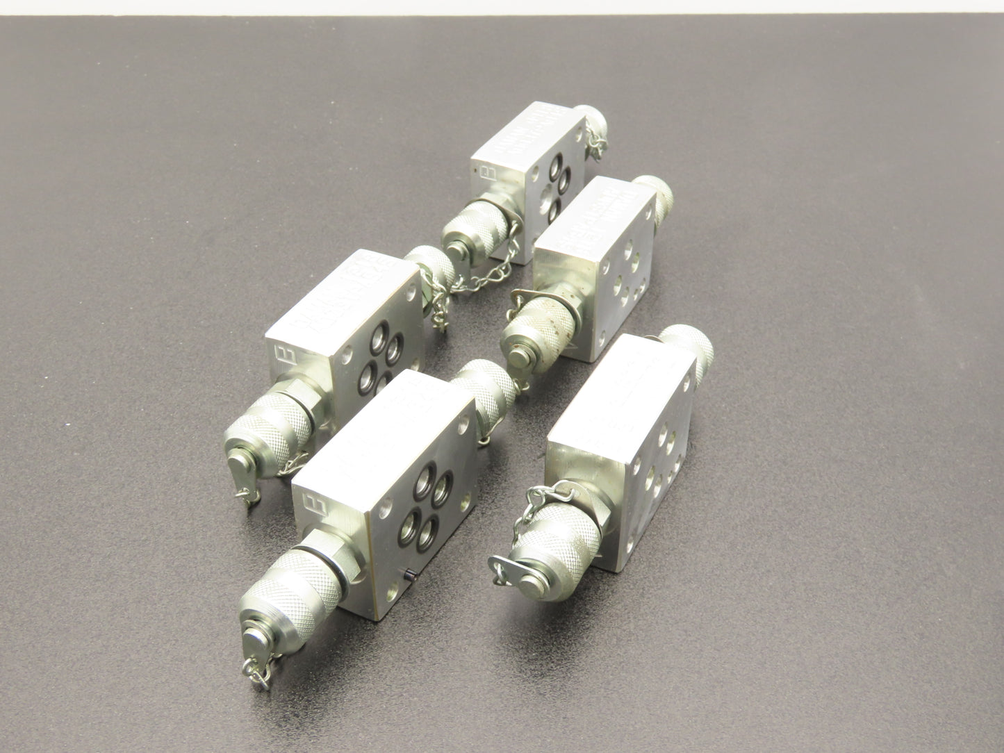 Daman AD03TPAB4S D03 A & B Port Tapping Plate SAE #4 With Lot of 5