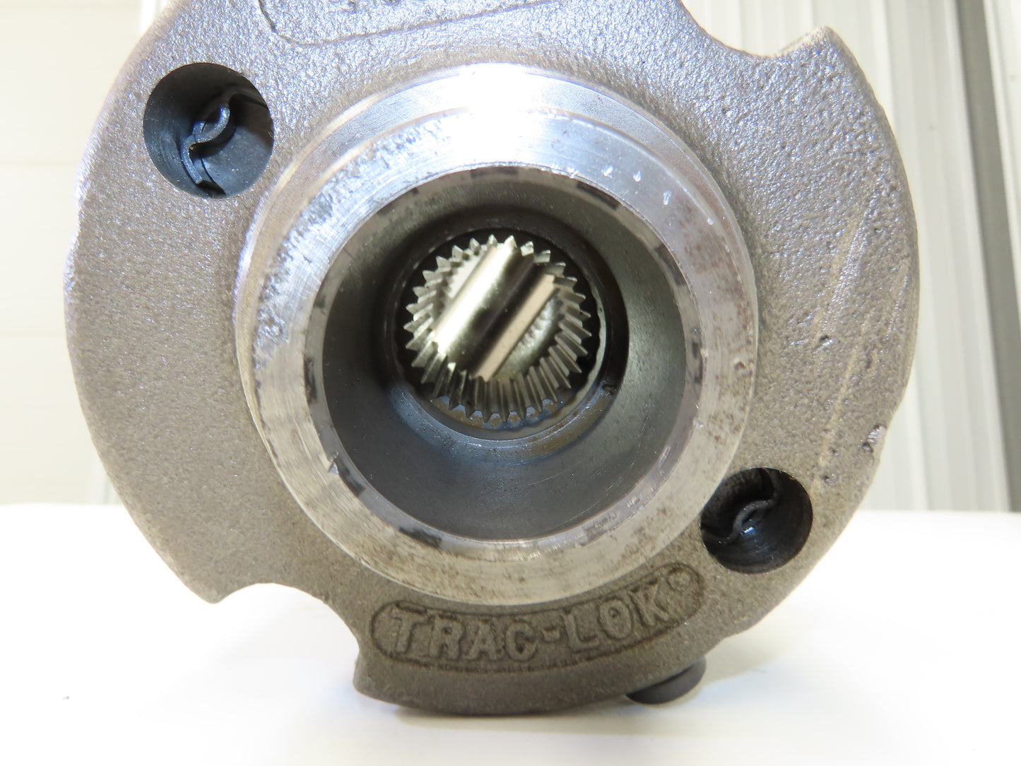 Trac-Loc 35802 Limited Slip Differential 30 Tooth Spline Drive 12 Bolt