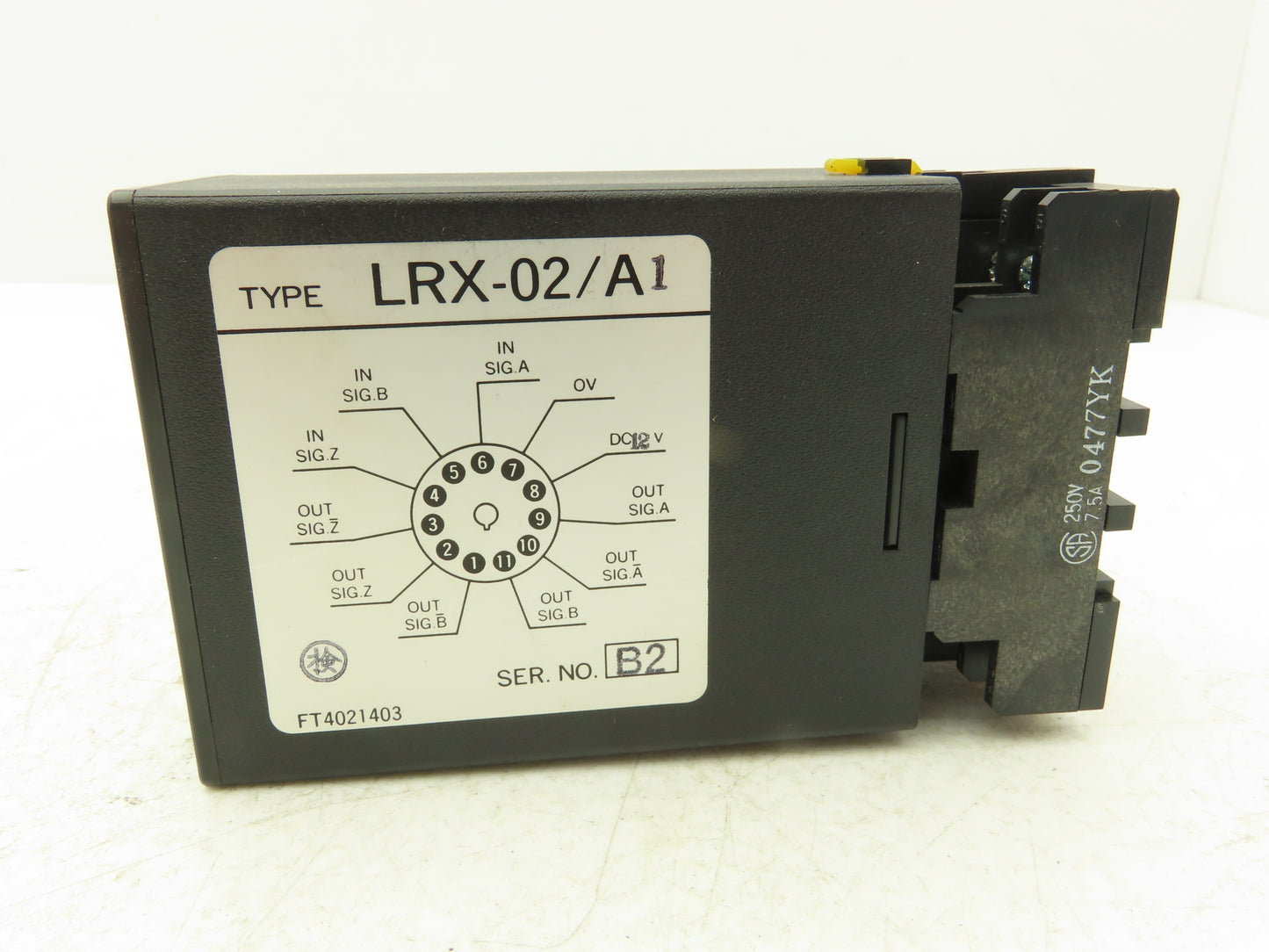 Yaskawa Controls LRX-02/A1 Driver I/O Input Output Control Module RS-422