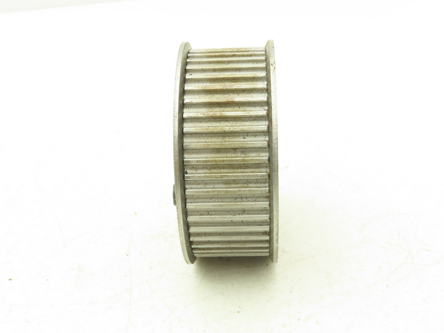 IDC P48-5M-25 Synchronous Sprocket 2.963 OD x 25mm Belt Width 48 Tooth W/Bushing