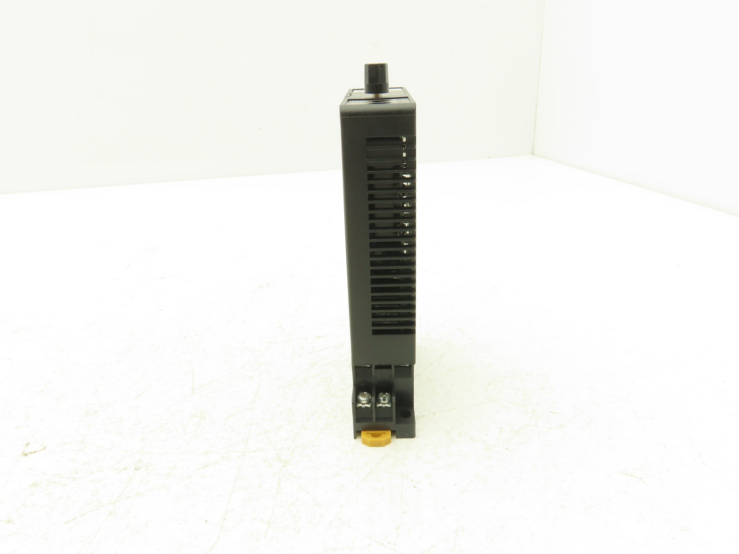 M System M2VS-2A-M2/UL Signal Transmitter  0-100mVDC In 4-20mA DC Out