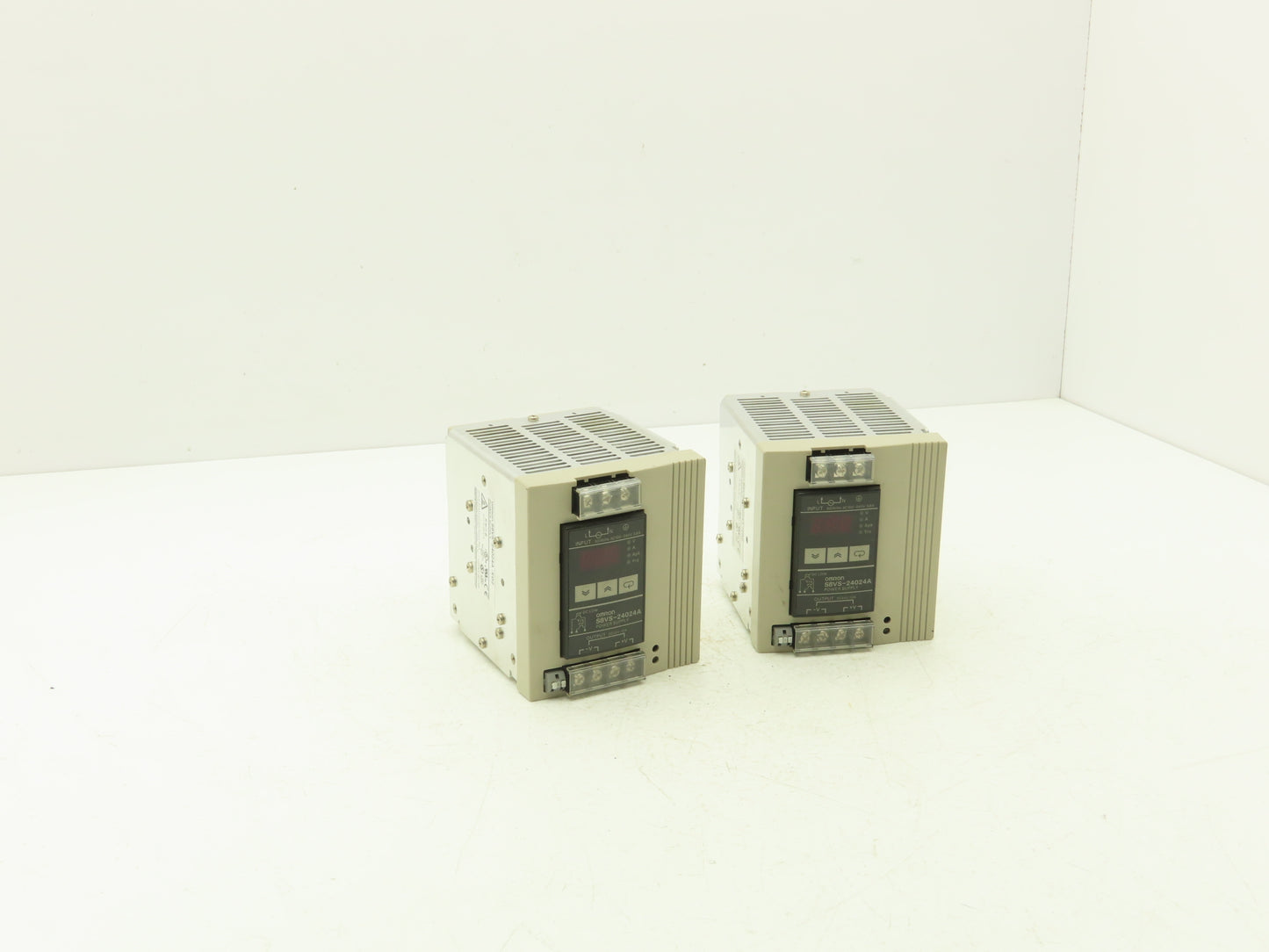 Omron S8VS-24024A Switch Mode Power Supply In 100-240VAC Out 24VDC 10A Lot of 2