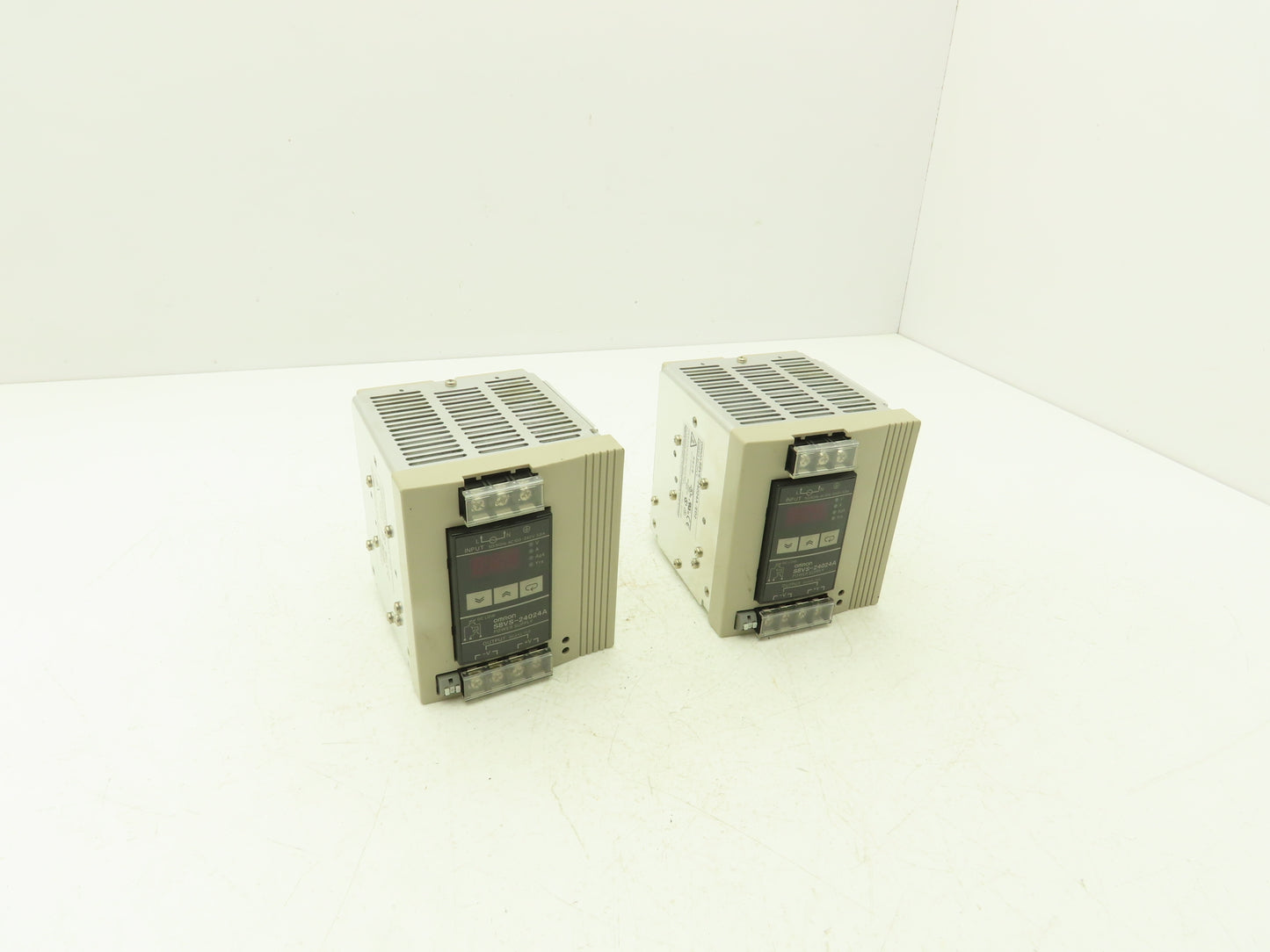 Omron S8VS-24024A Switch Mode Power Supply In 100-240VAC Out 24VDC 10A Lot of 2