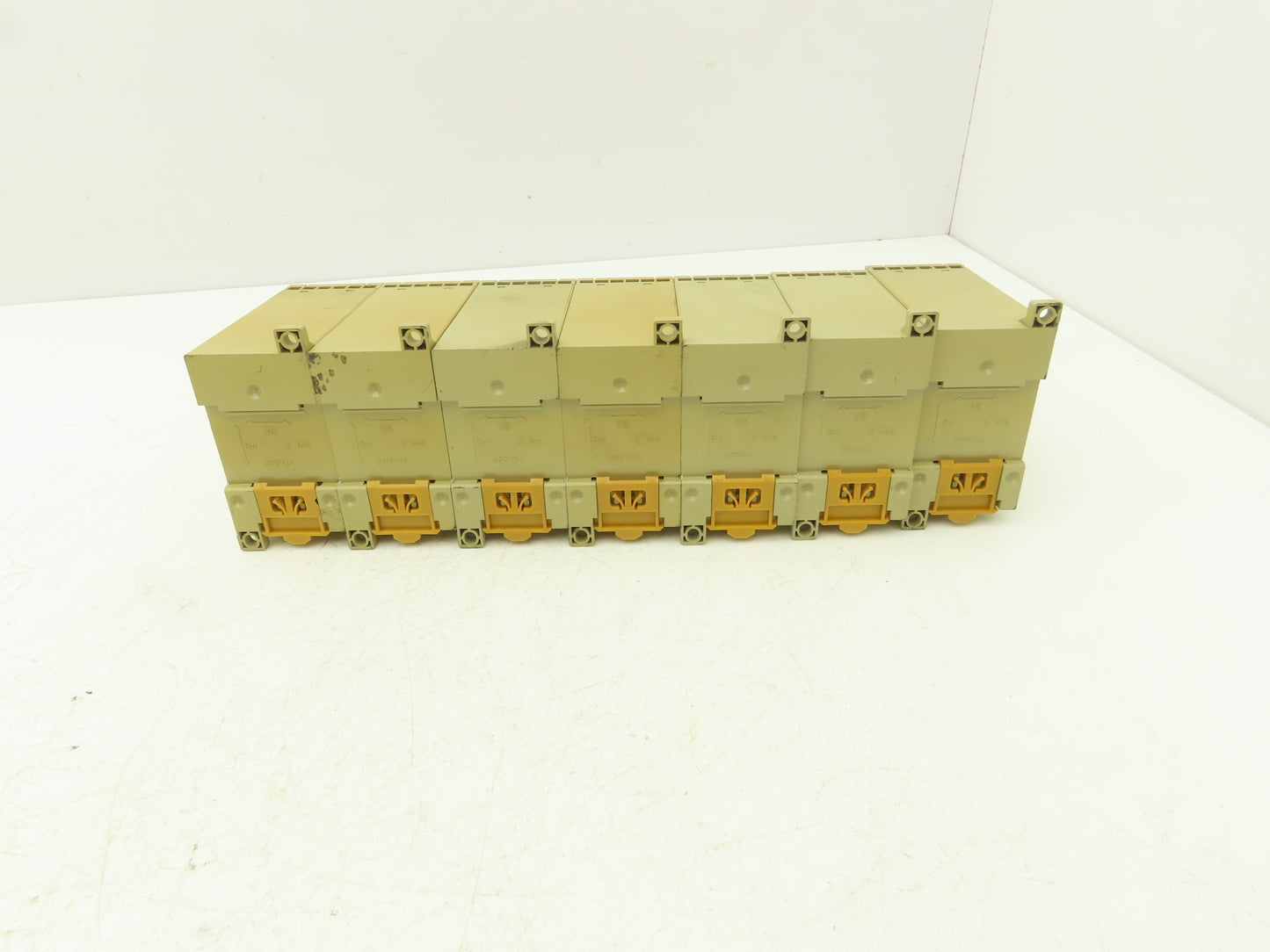 Omron STI G9SA-501 Dual Channel Safety Relay Unit 24VAC/DC Lot of 7