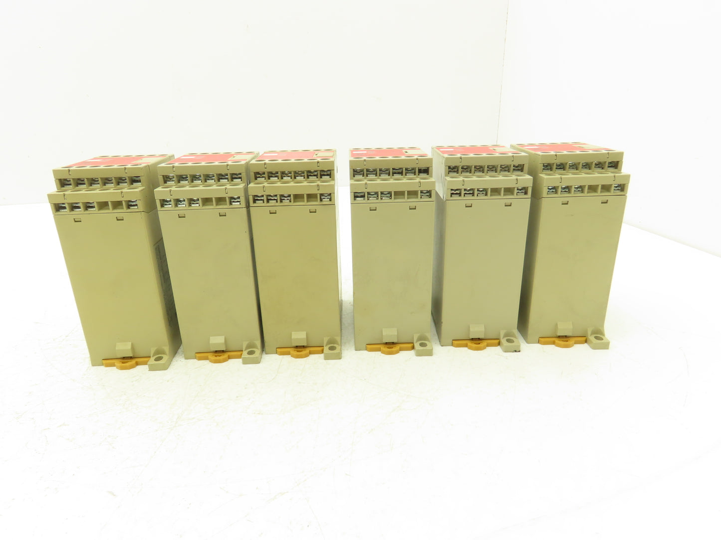 Omron STI G9SA-301 Dual Channel Safety Relay Unit 24VAC/DC Lot of 6