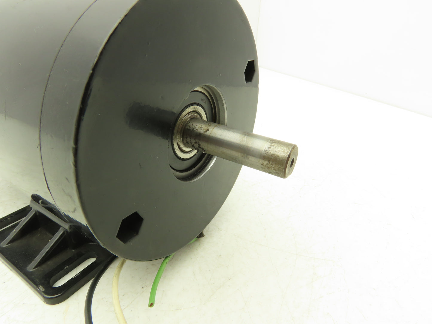 Bodine Electric 42D5BEPM DC Motor 1/4Hp 130VDC 2500 RPM 1/2" Shaft