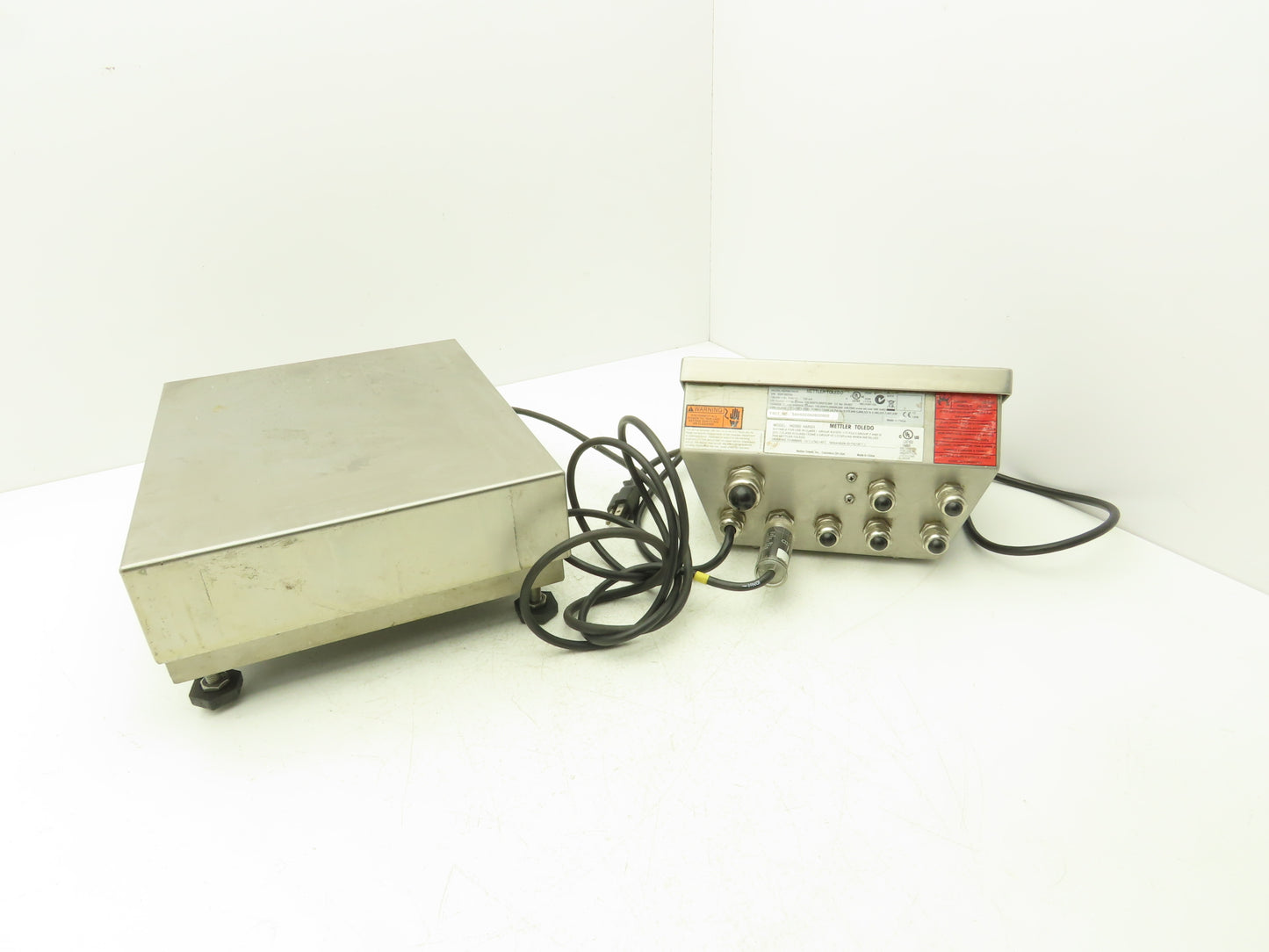 Mettler Toledo KA32S Digital Scale With 15.75X19.5" Base 120VAC IND560 Harsh