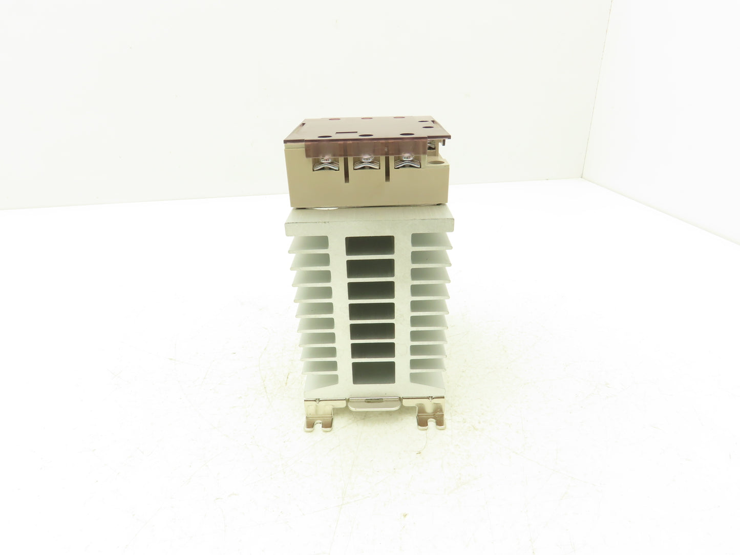 Omron G3PE-235B-3N Solid State Contactor For Heaters 3Ph 100-240VAC 35A