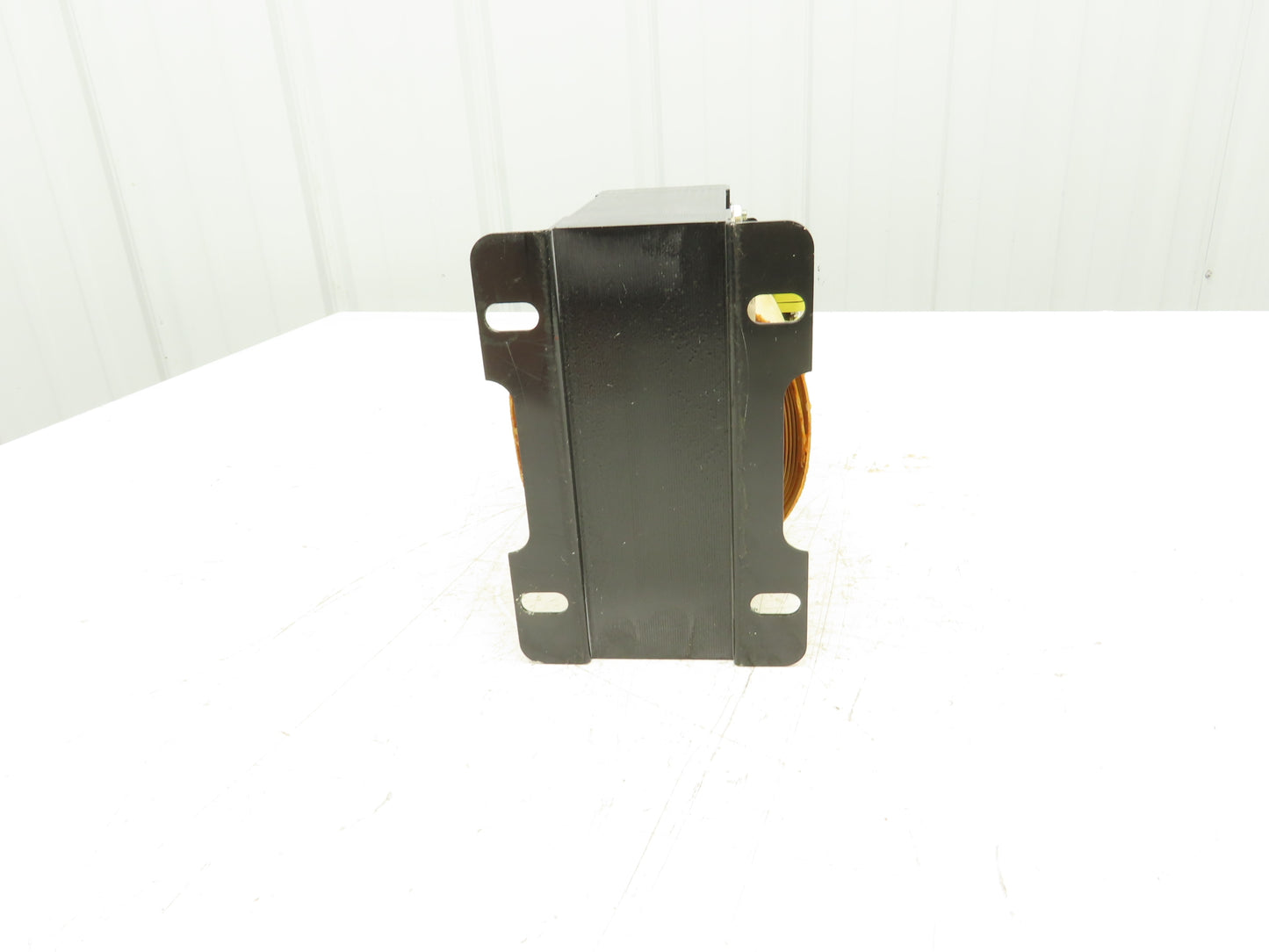 Swallow Step-Down Power Transformer .75kVA Pri 440-460-480V Sec 220-230-240V 1Ph