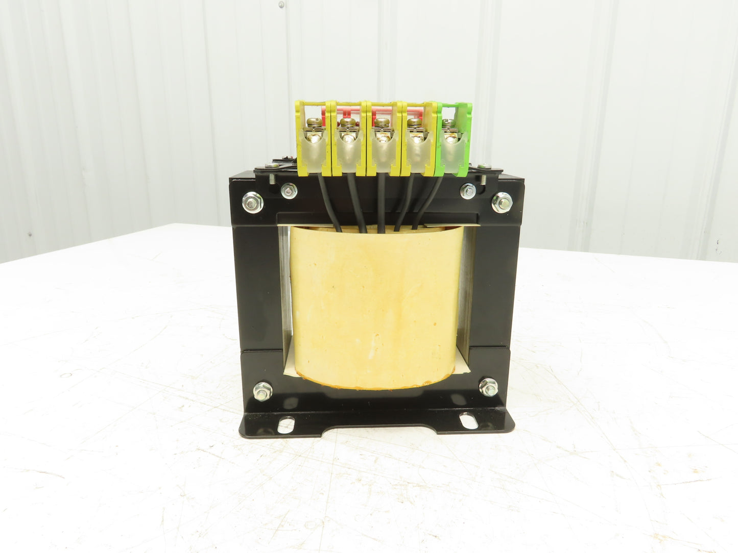 Swallow Step-Down Power Transformer .75kVA Pri 440-460-480V Sec 220-230-240V 1Ph