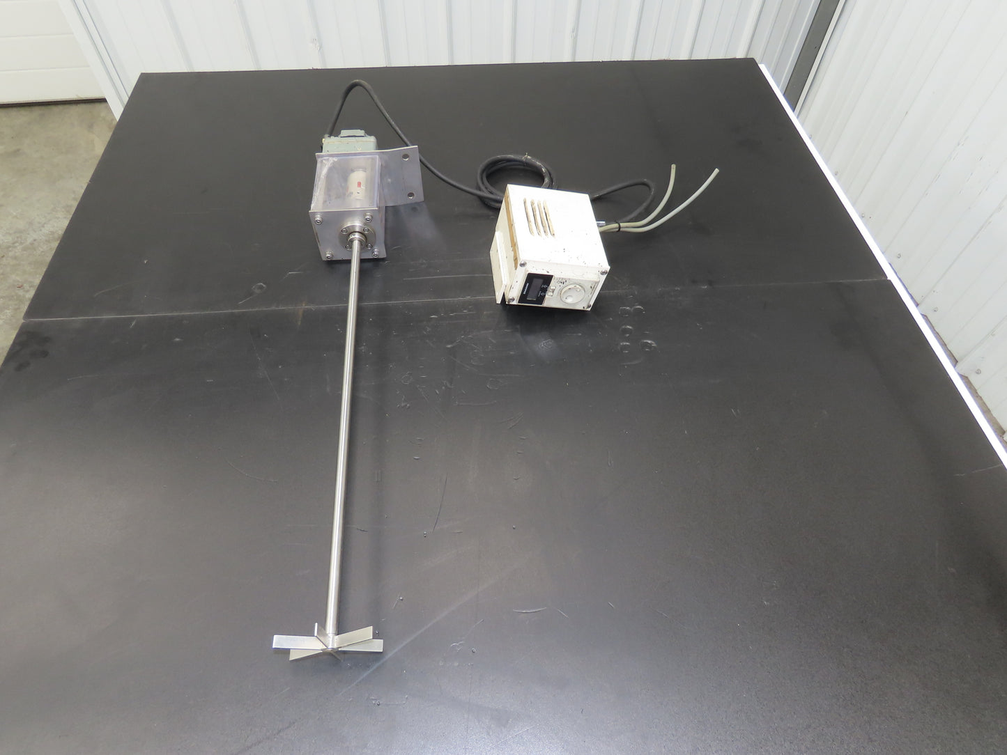 Oriental Motor BLM460SHP-GFV Tank Mixer Agitator 0-240V Variable Speed DC Drive