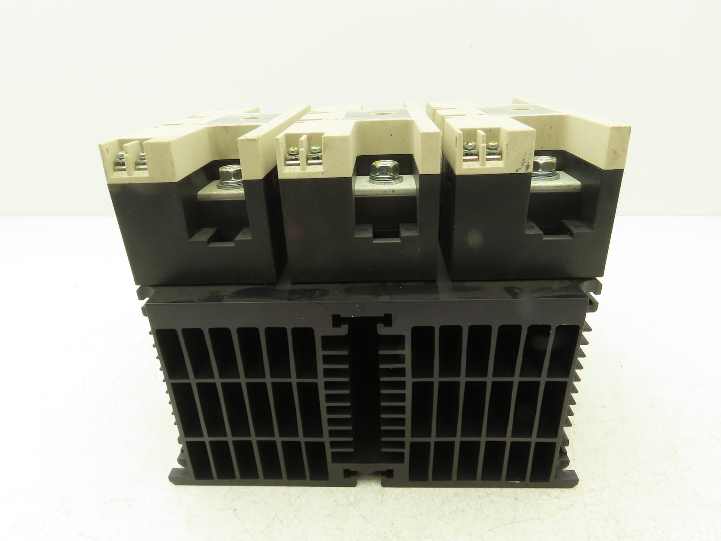 Mitsubishi US-K120 TE 120A Solid State Contactors (3) Units On Heat Sink w Fan