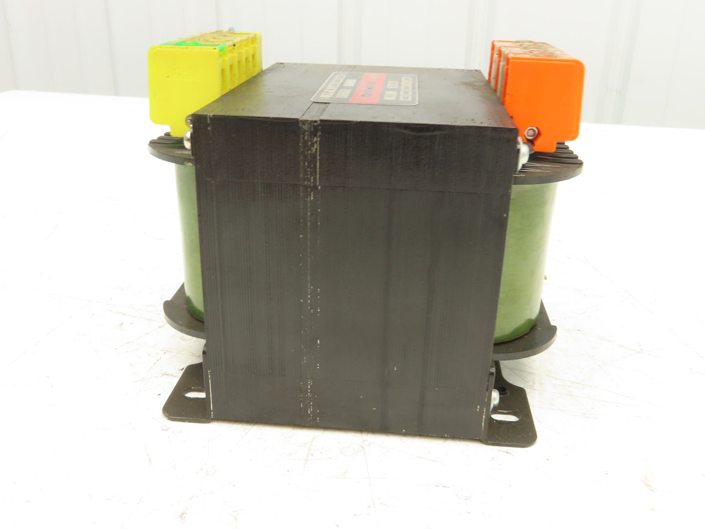 Swallow Step-Down Power Transformer 1kVA Pri 200-230V Sec 100-110V 1PH
