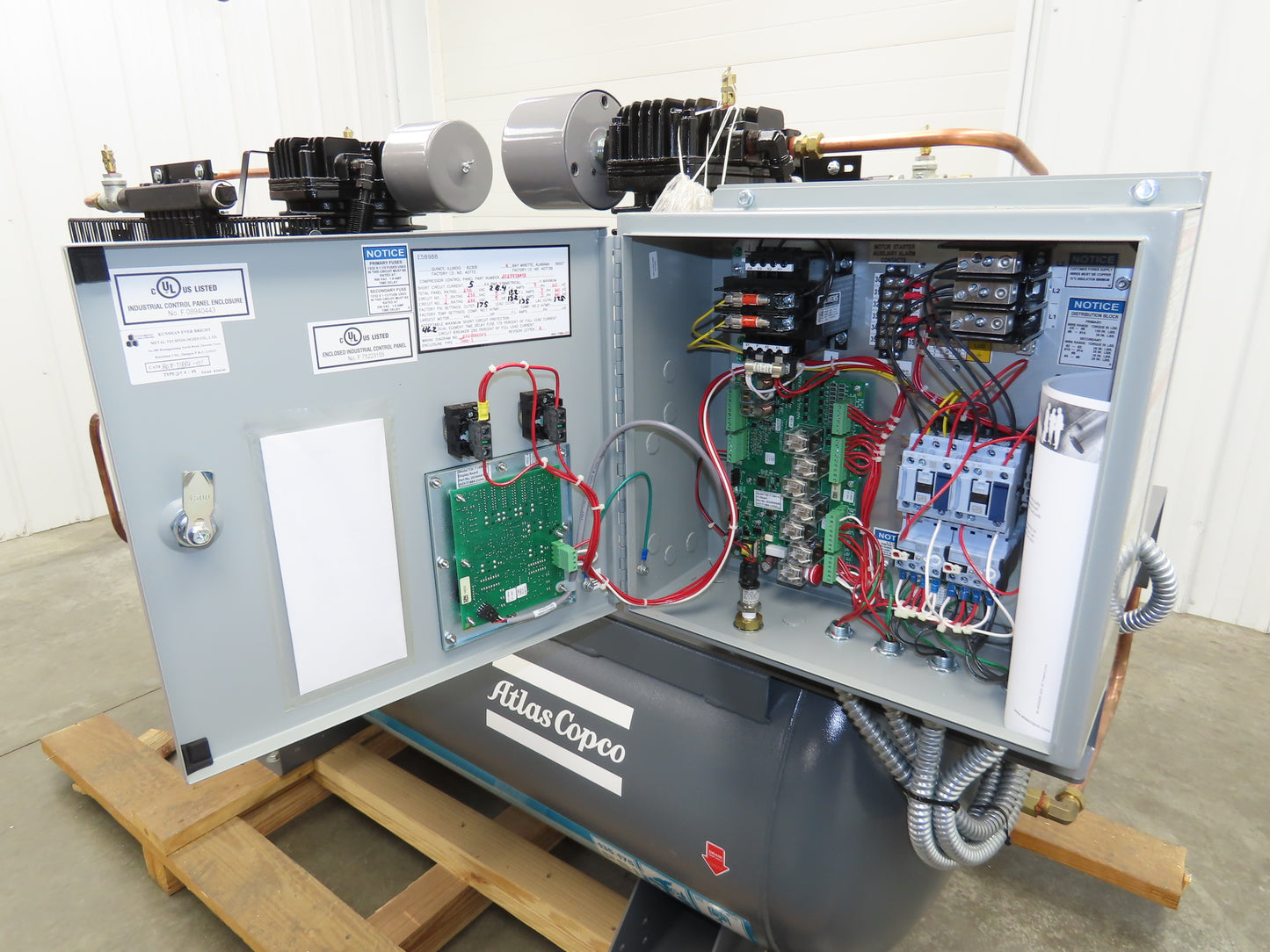 Atlas Copco CR5 Reciprocating Duplex Air Compressor 35CFM 5HP 230V 3Ph 120 Gal