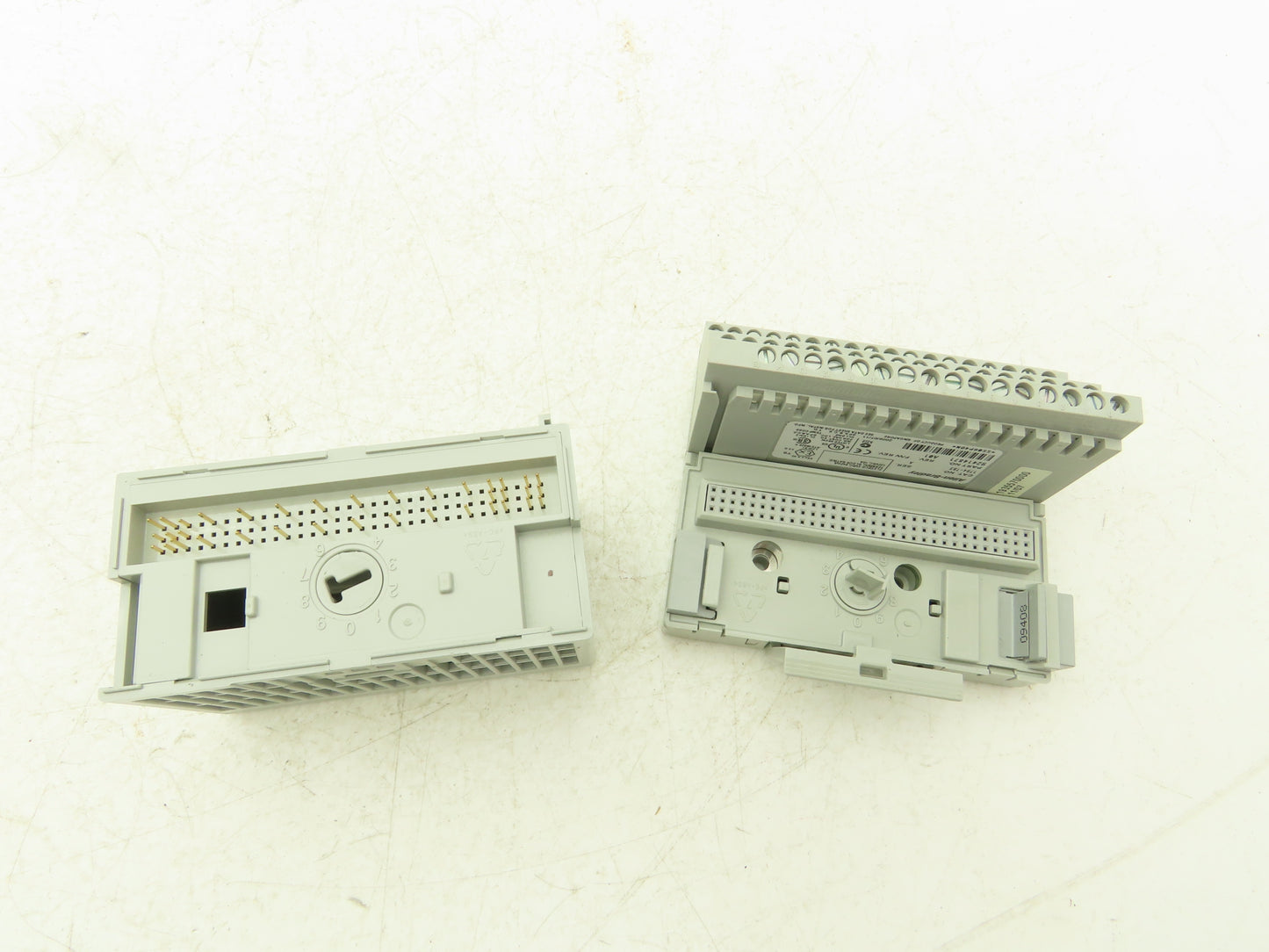 Allen Bradley 1794-IE8 8 Point Analog Input Flex I/O Ser. B With TB3 Base