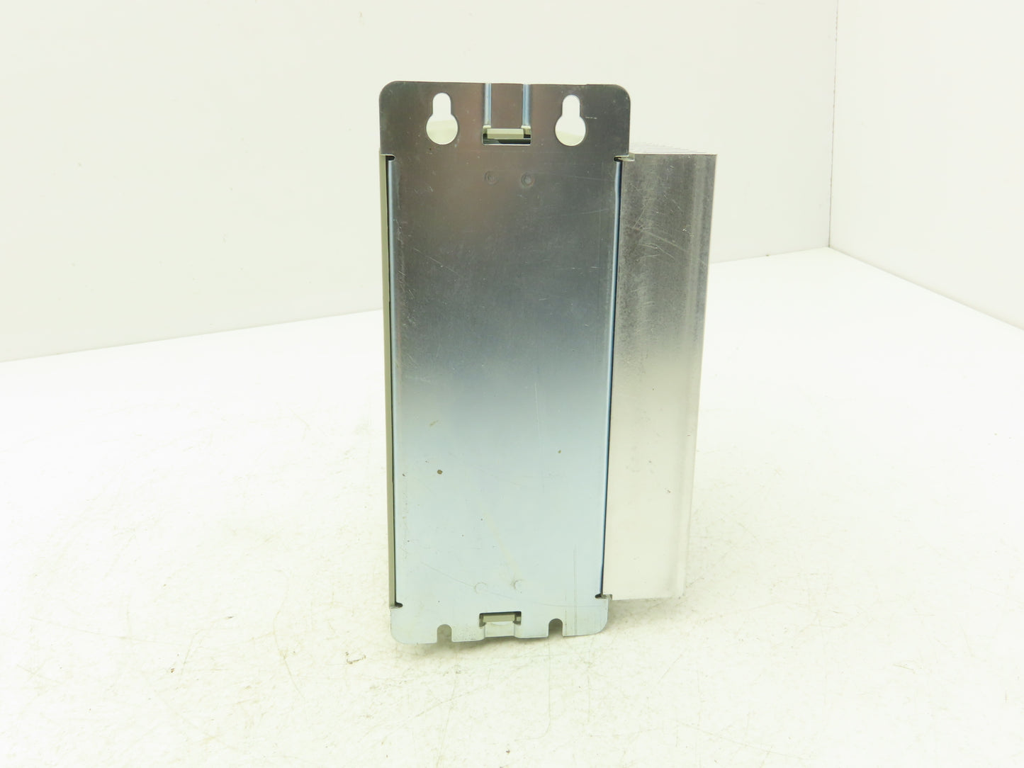 Allen Bradley Ultra 5000 2098IPD010 Intelligent Positioning Drive 120/240VAC 1Ph