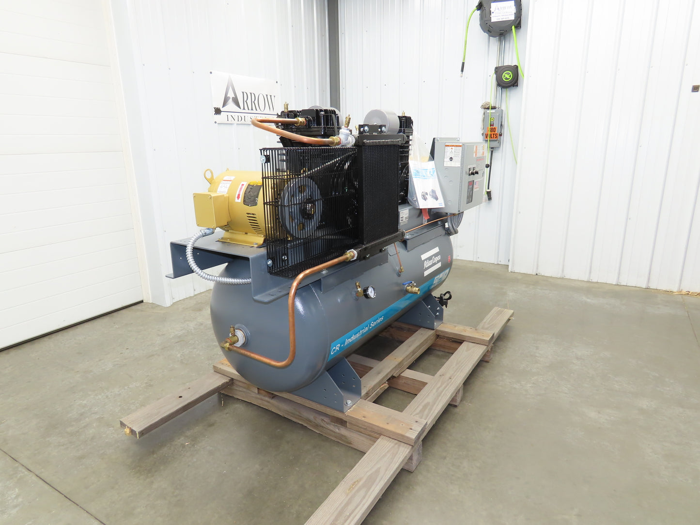 Atlas Copco CR7.5 Reciprocating Duplex Air Compressor 51CFM 7.5HP 3Ph 120 Gal