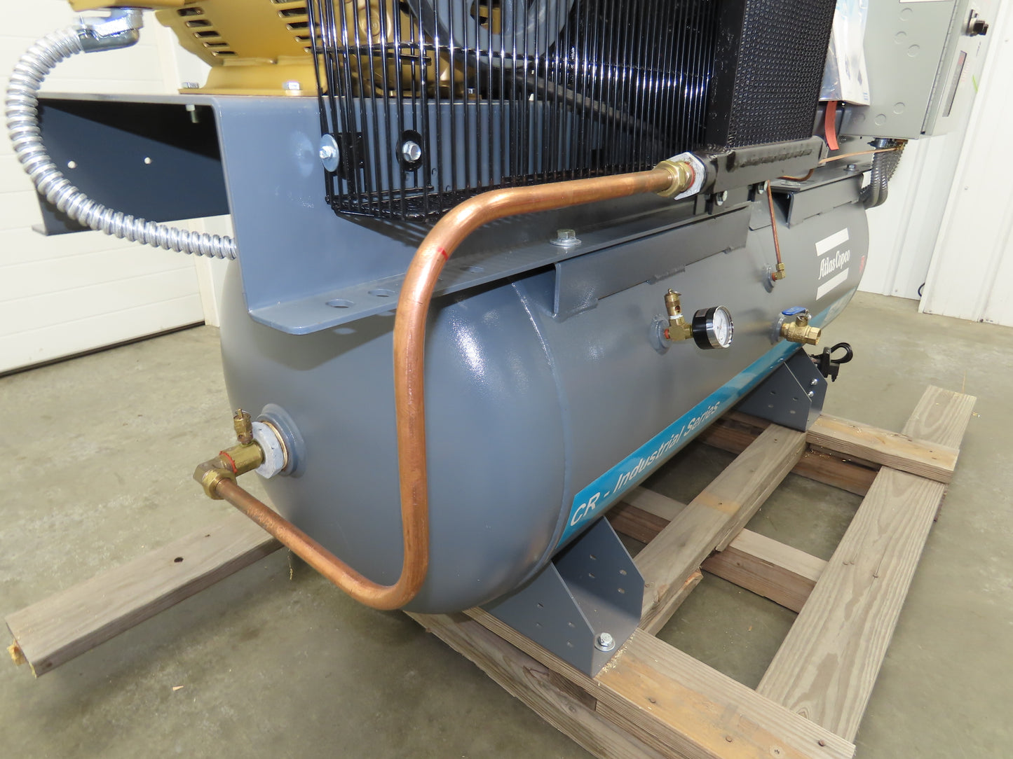 Atlas Copco CR7.5 Reciprocating Duplex Air Compressor 51CFM 7.5HP 3Ph 120 Gal